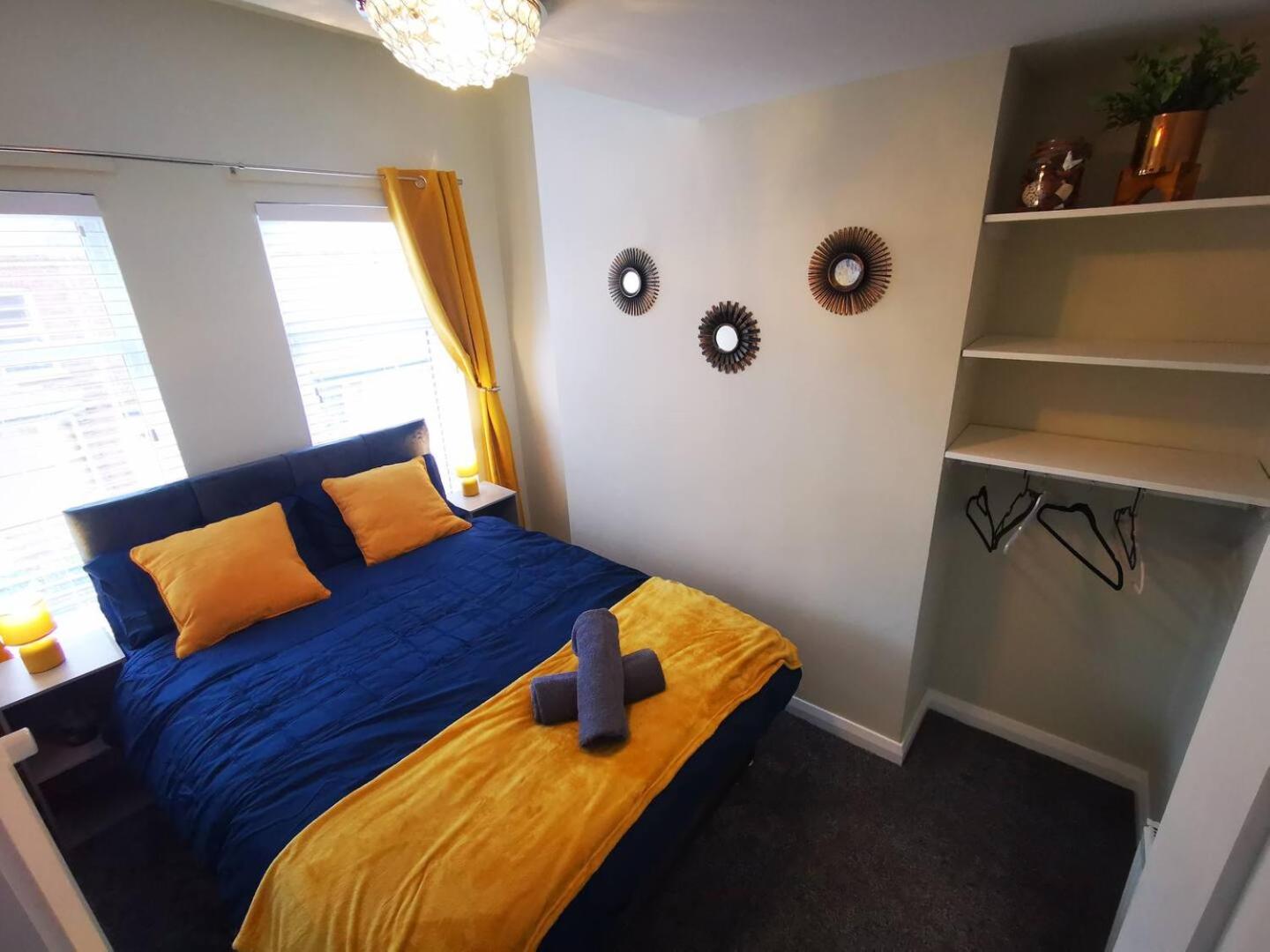 Four-Bedroom House photo 1
