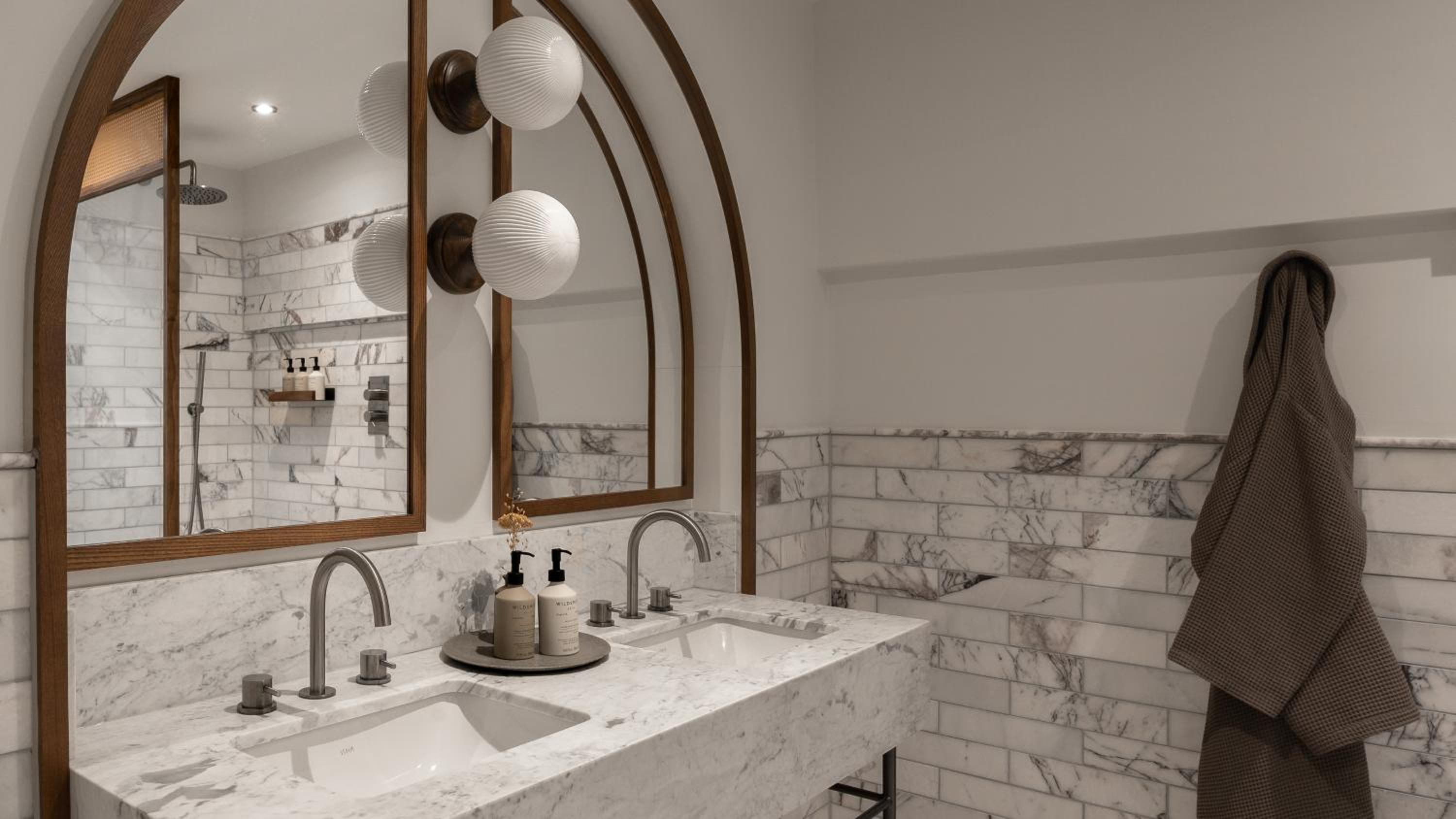 The Venetian | Suite photo 3