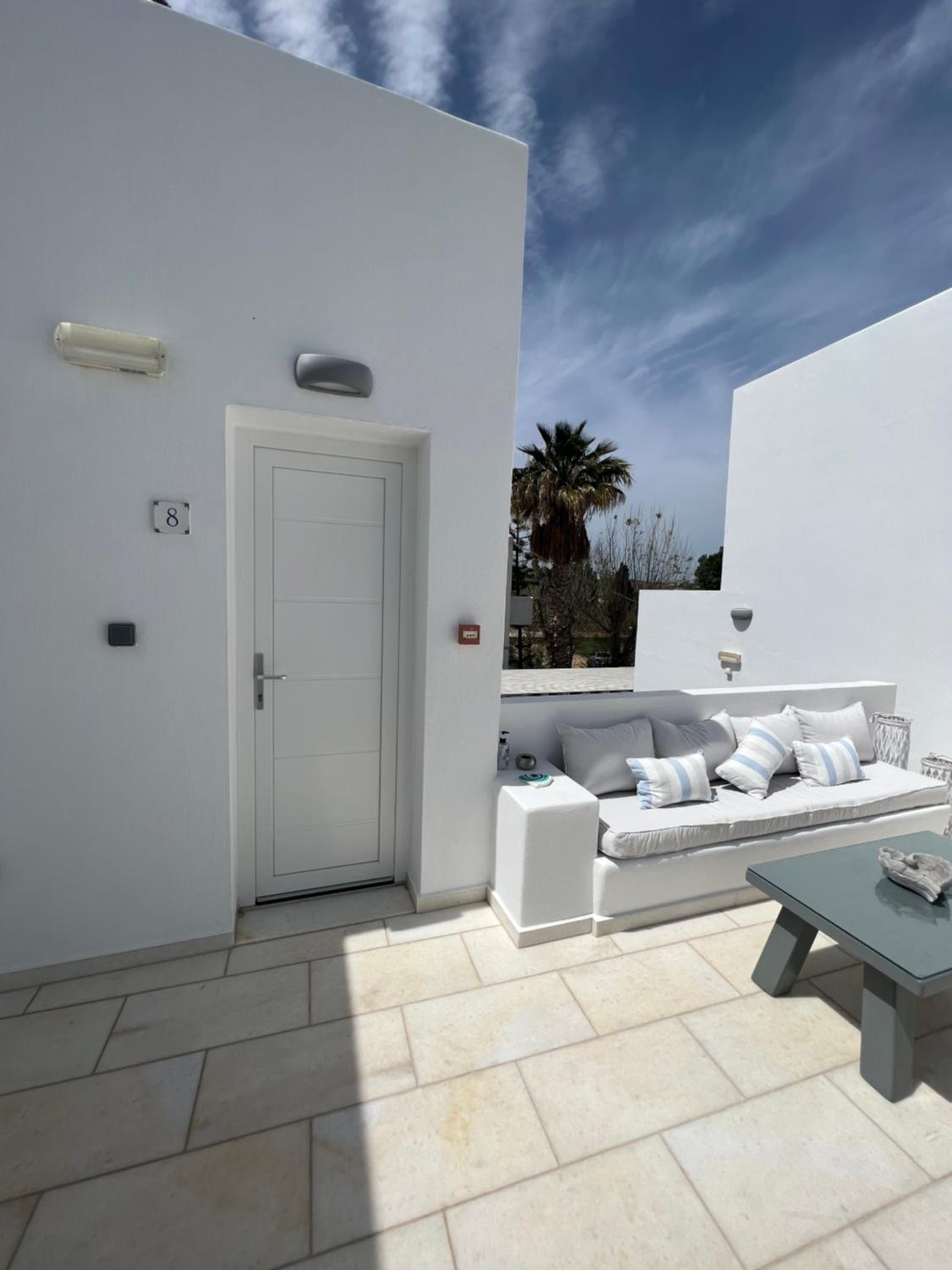 One-Bedroom Apartment with Balcony (2 Adults) photo 2
