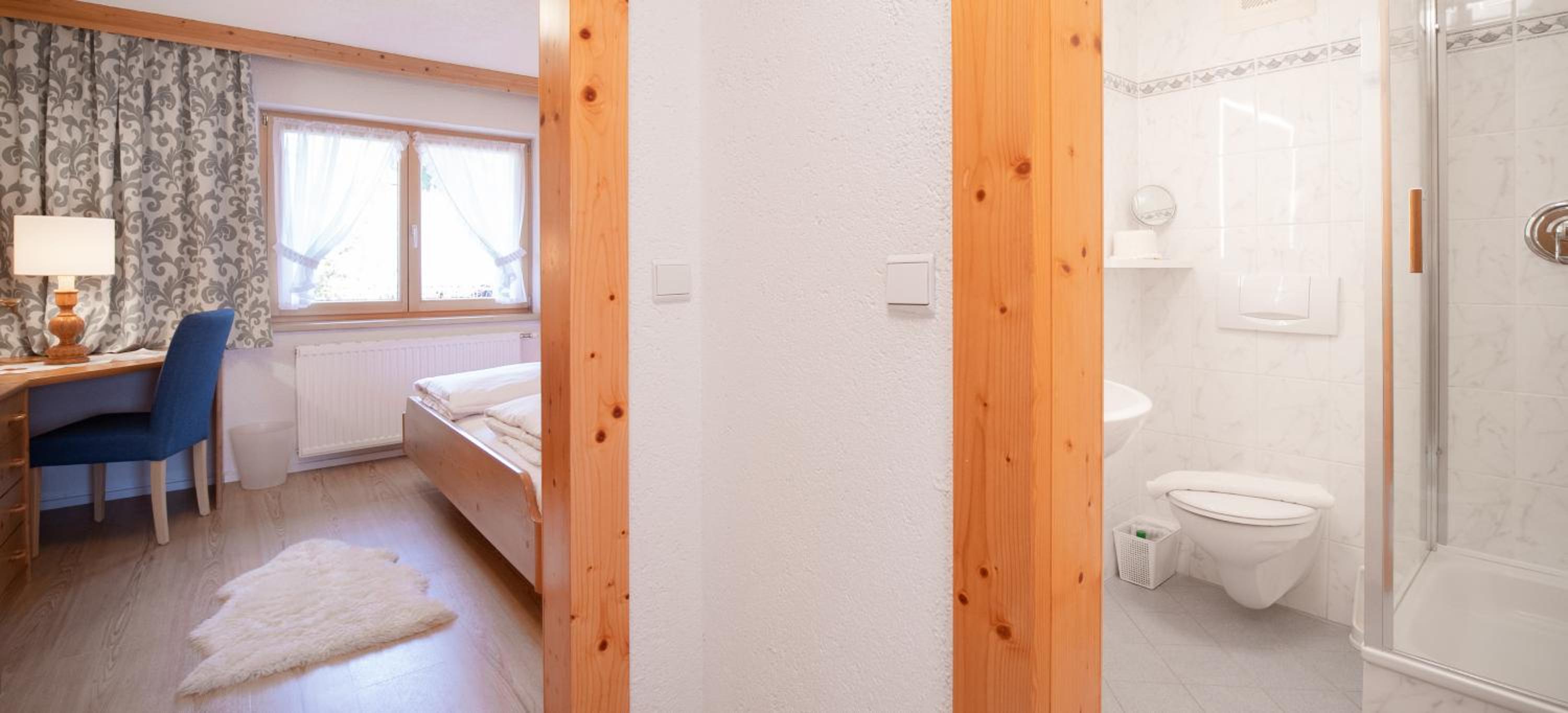 Apartment with Terrace (2 Adults) - Photo 4