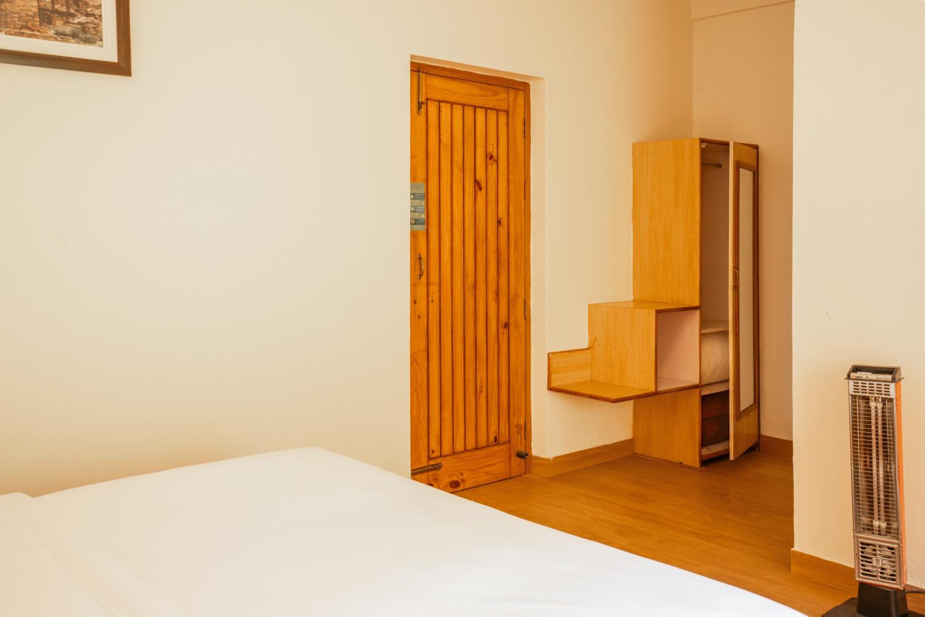 Standard Double Room photo 2
