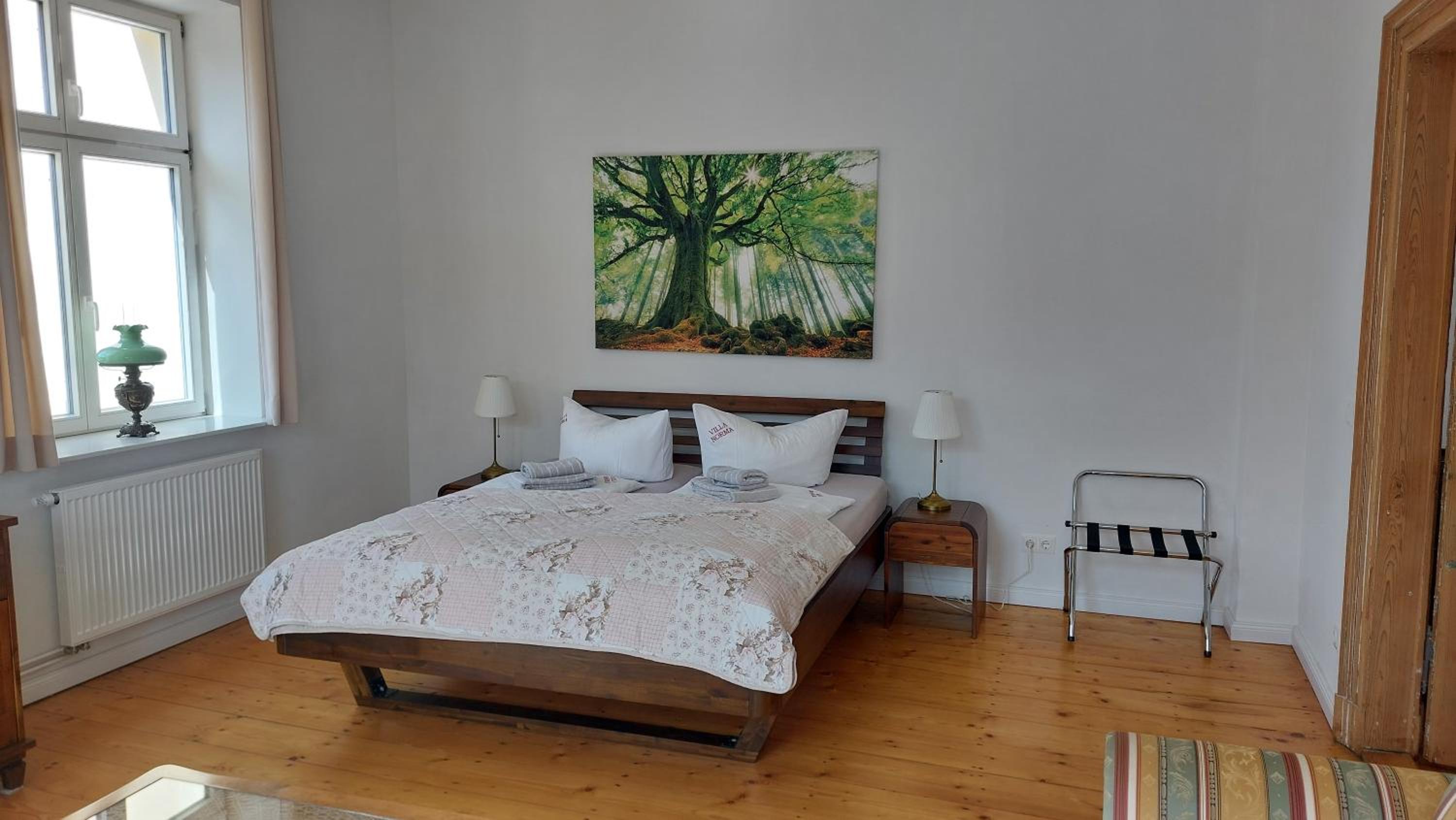 Three-Bedroom Apartment photo 3