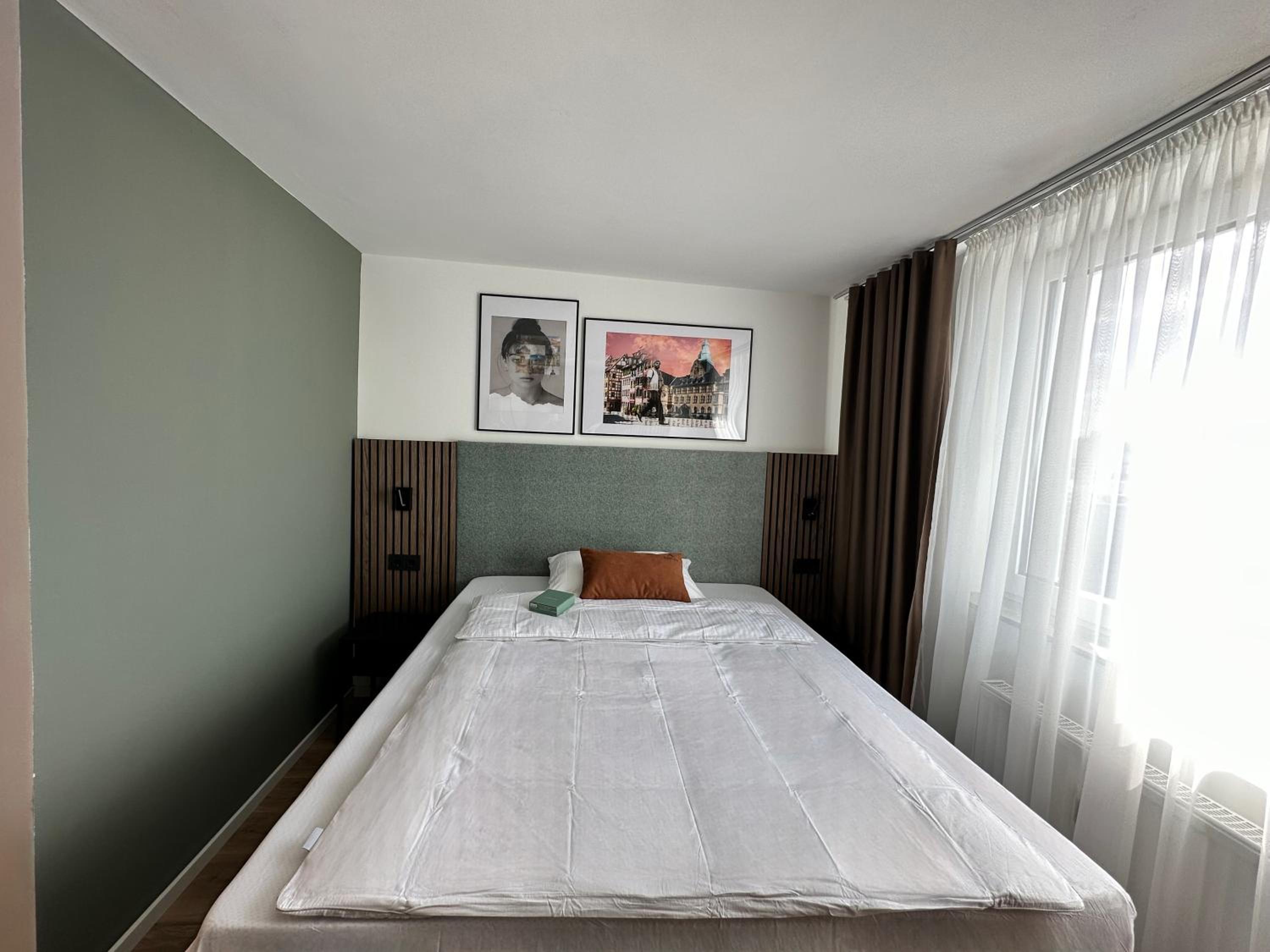 Standard Single Room