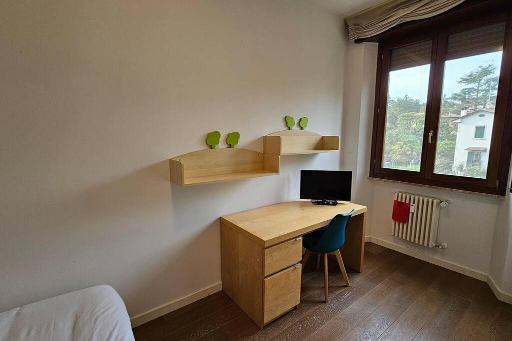 Apartment With Terrace photo 2