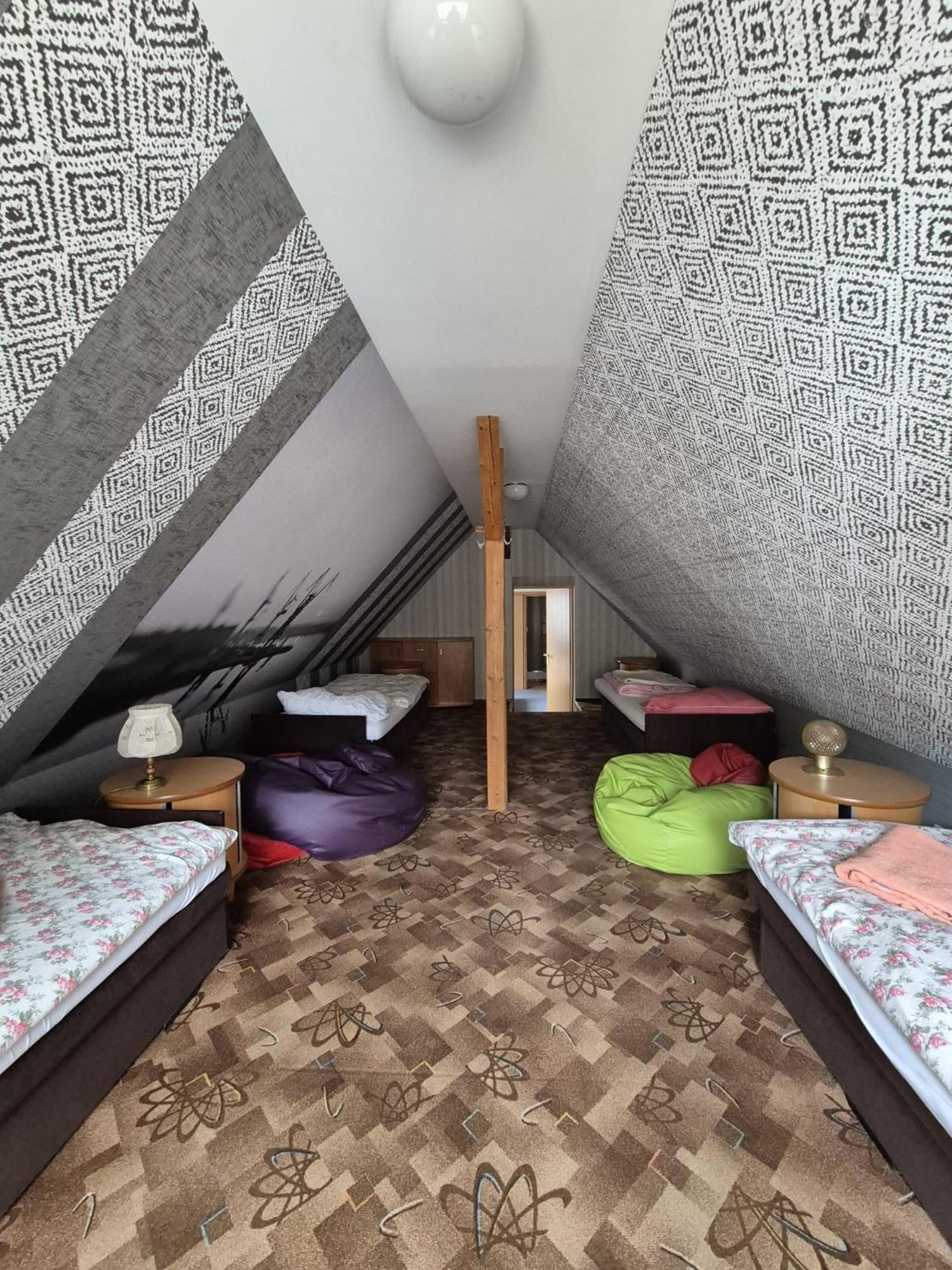 Two-Bedroom Studio Apartment photo 1