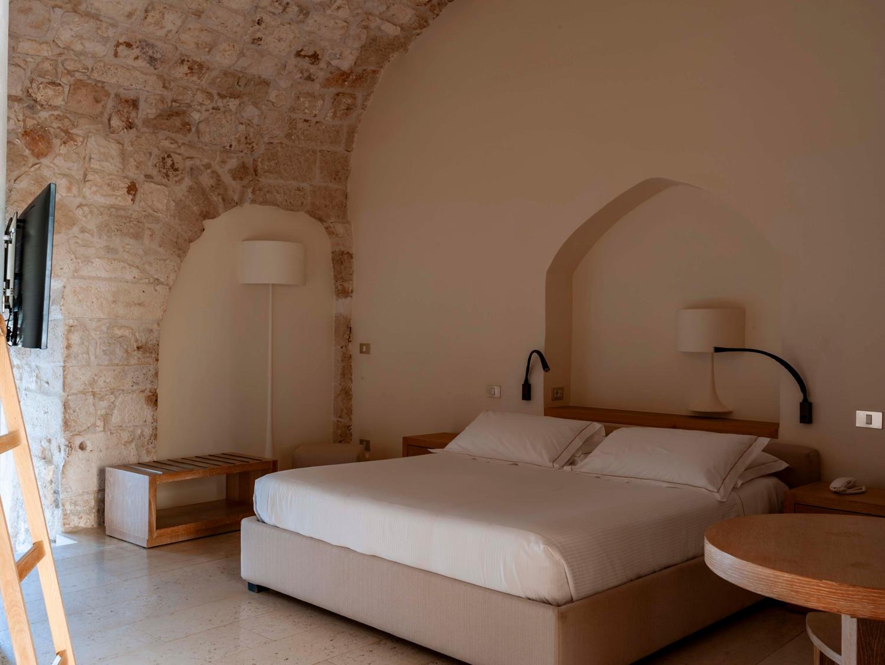 Deluxe Double Room - Photo 1