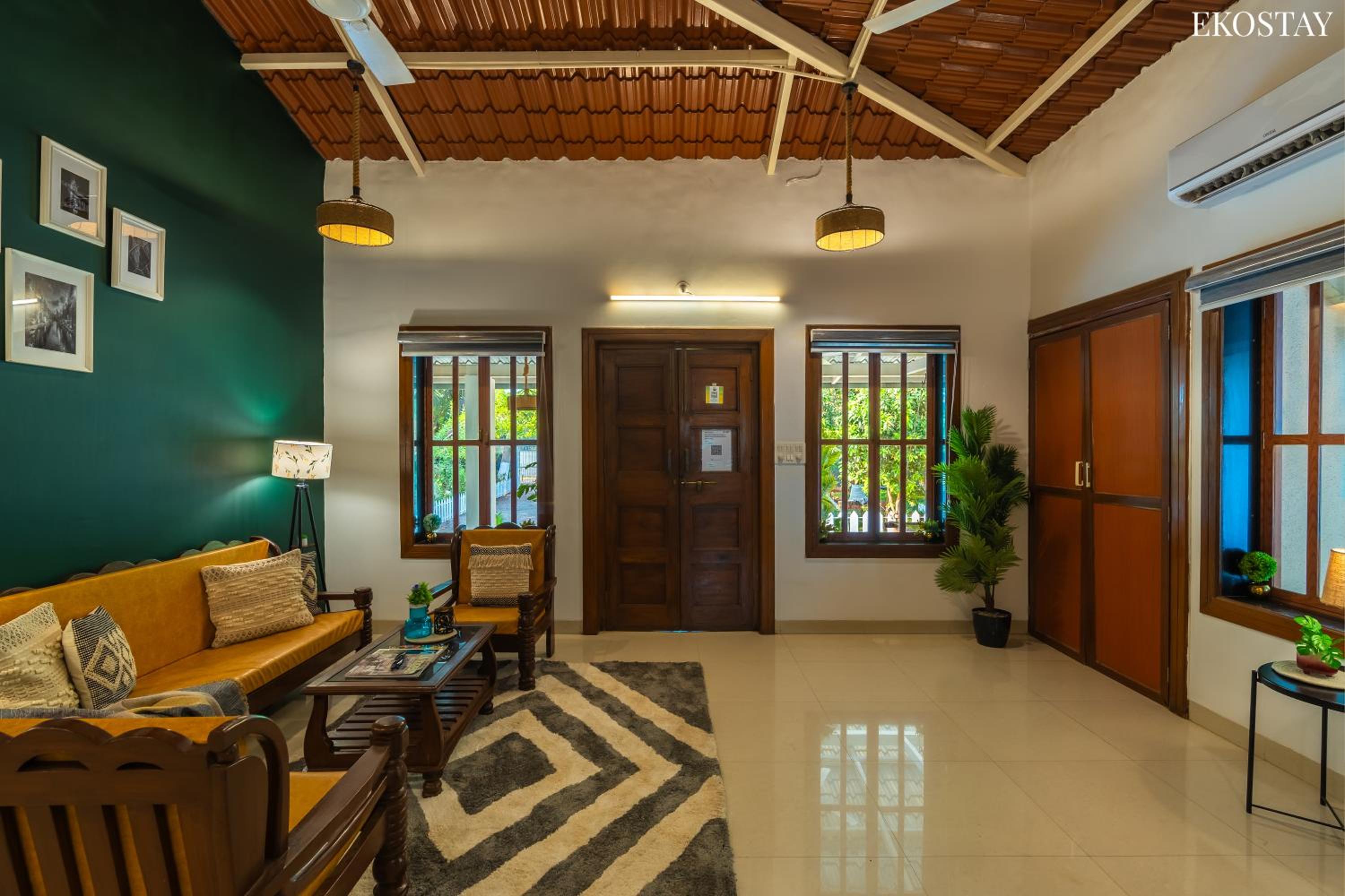 Three-Bedroom Villa photo 1