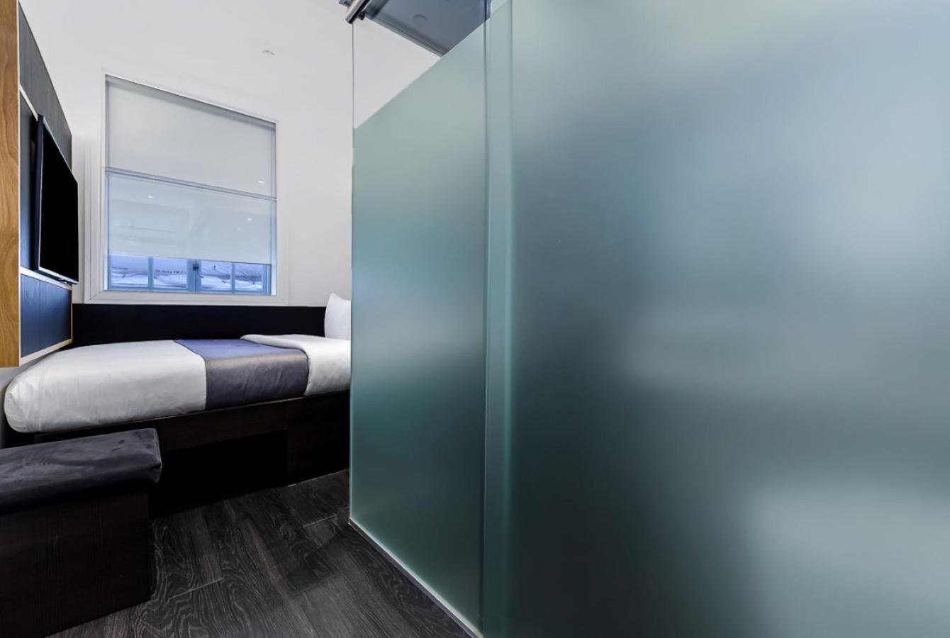 Club Queen Room photo 1