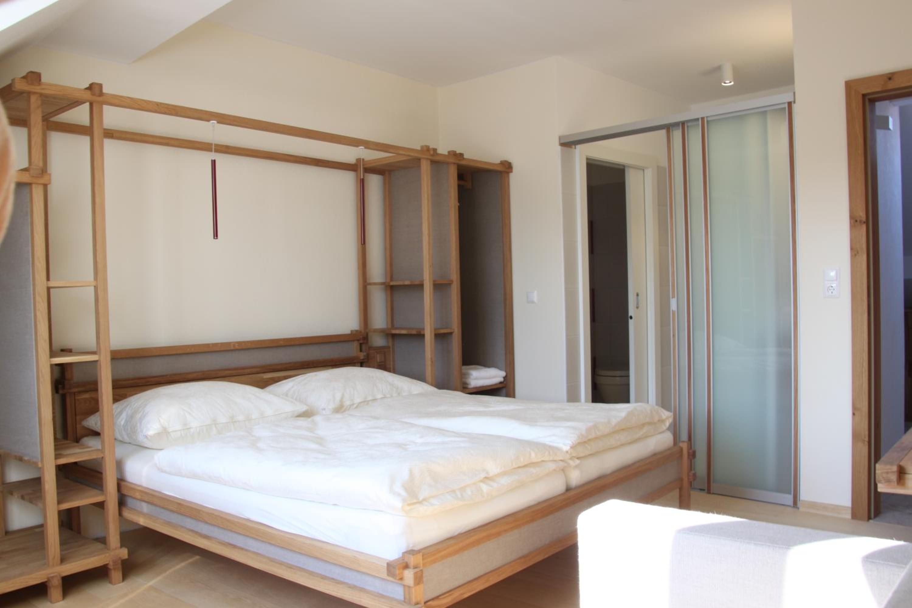 Deluxe Double Room with Shower photo 1