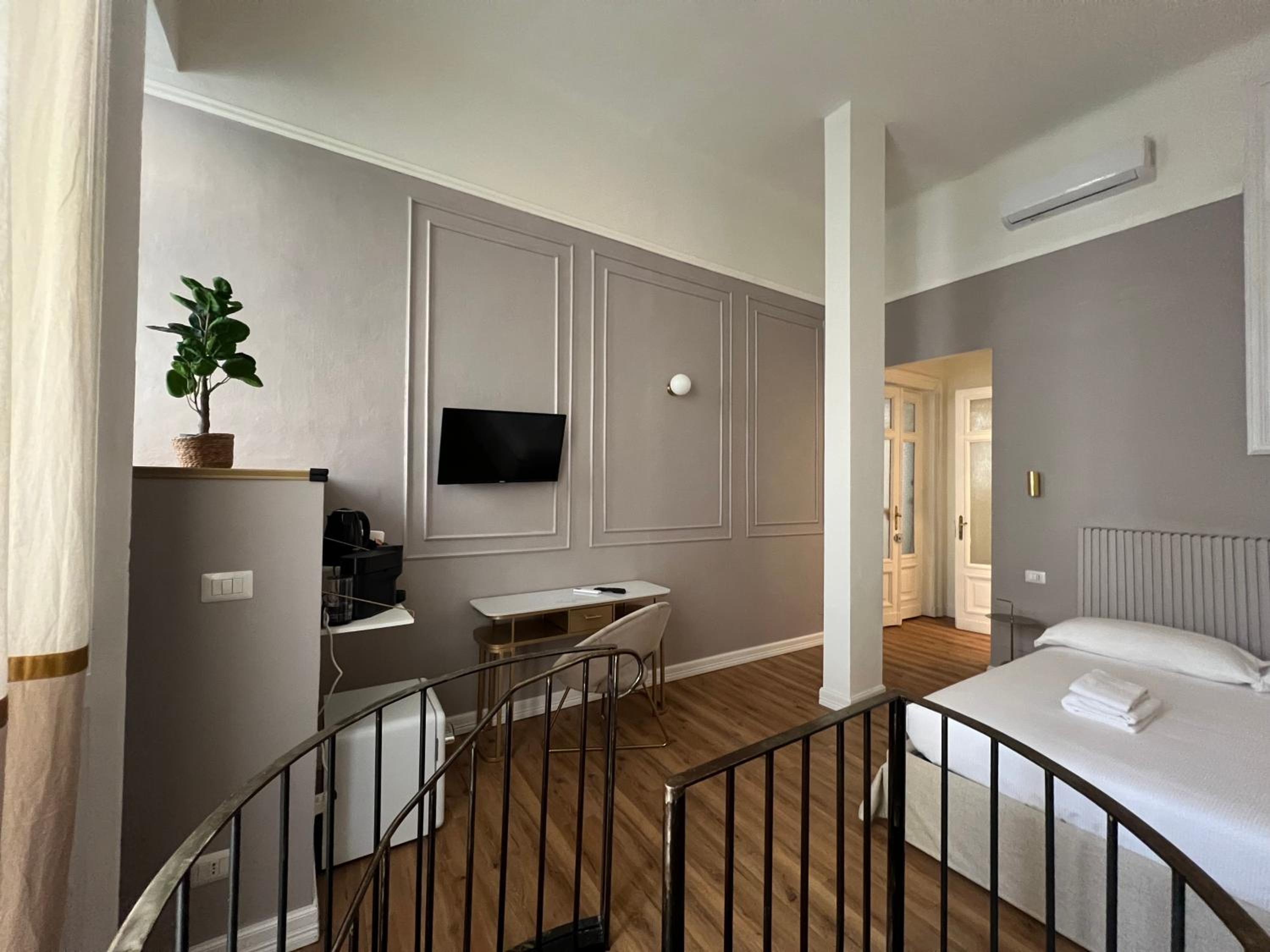 Luxury Triple Room