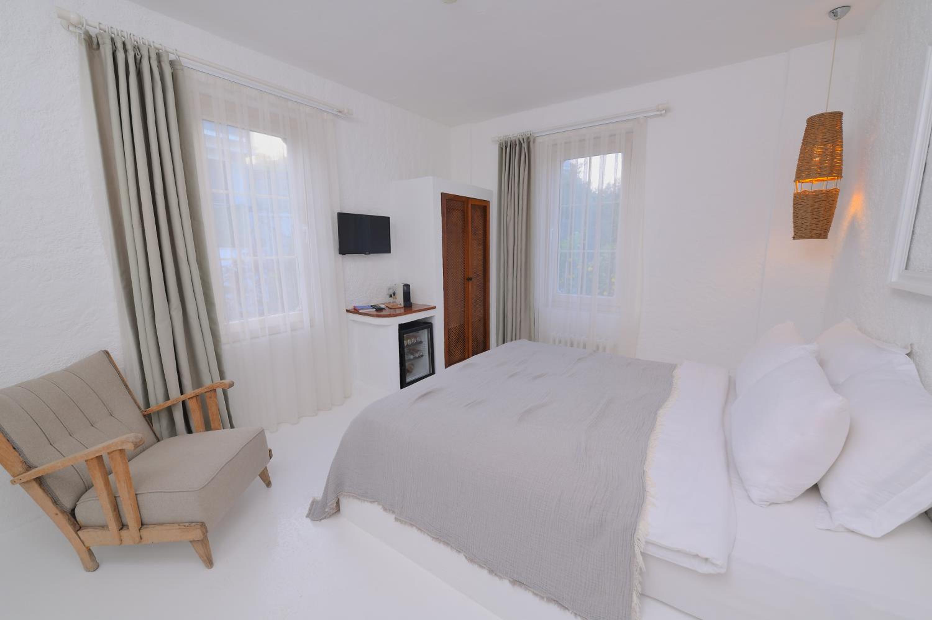 Queen Room photo 3