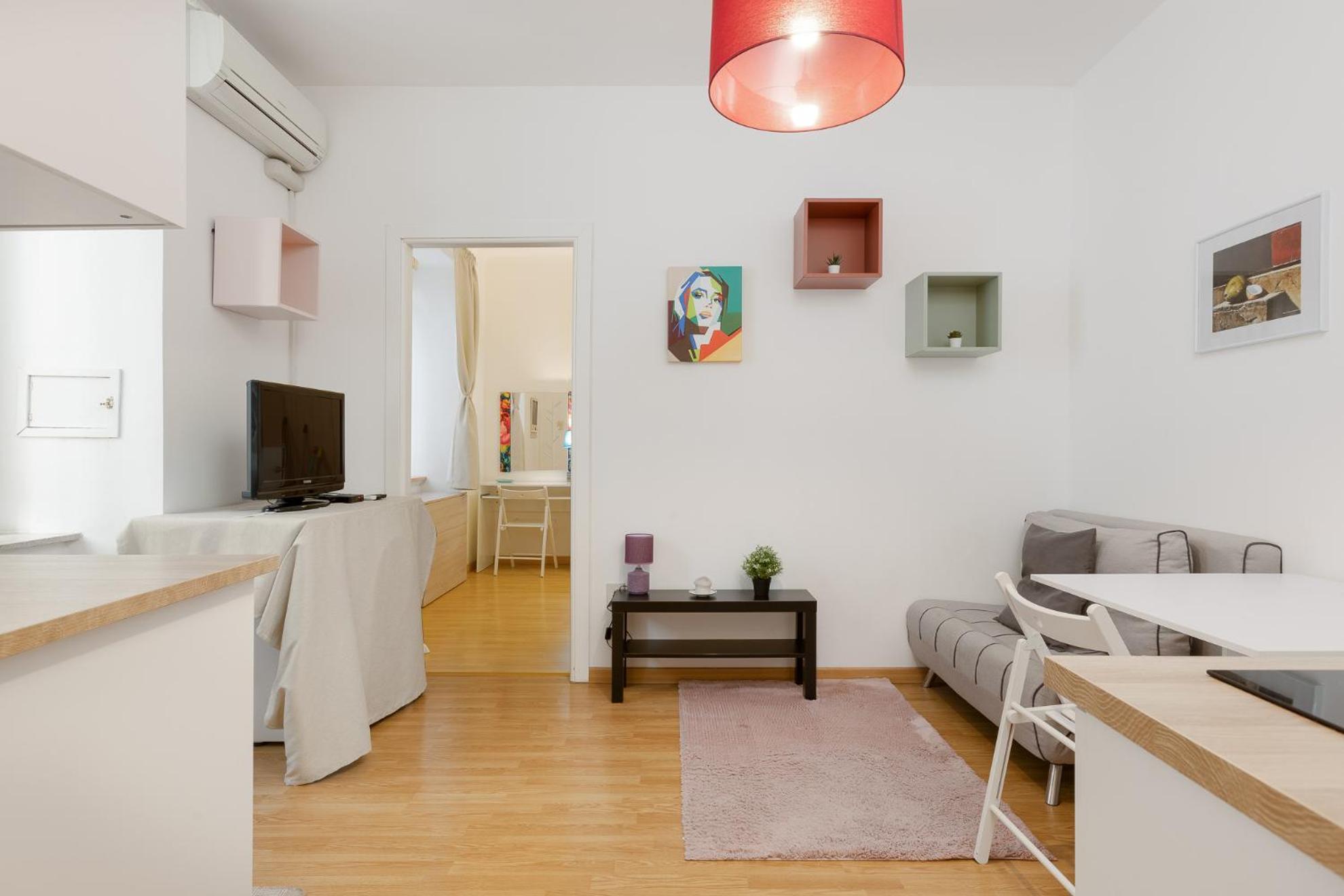 One-Bedroom Apartment