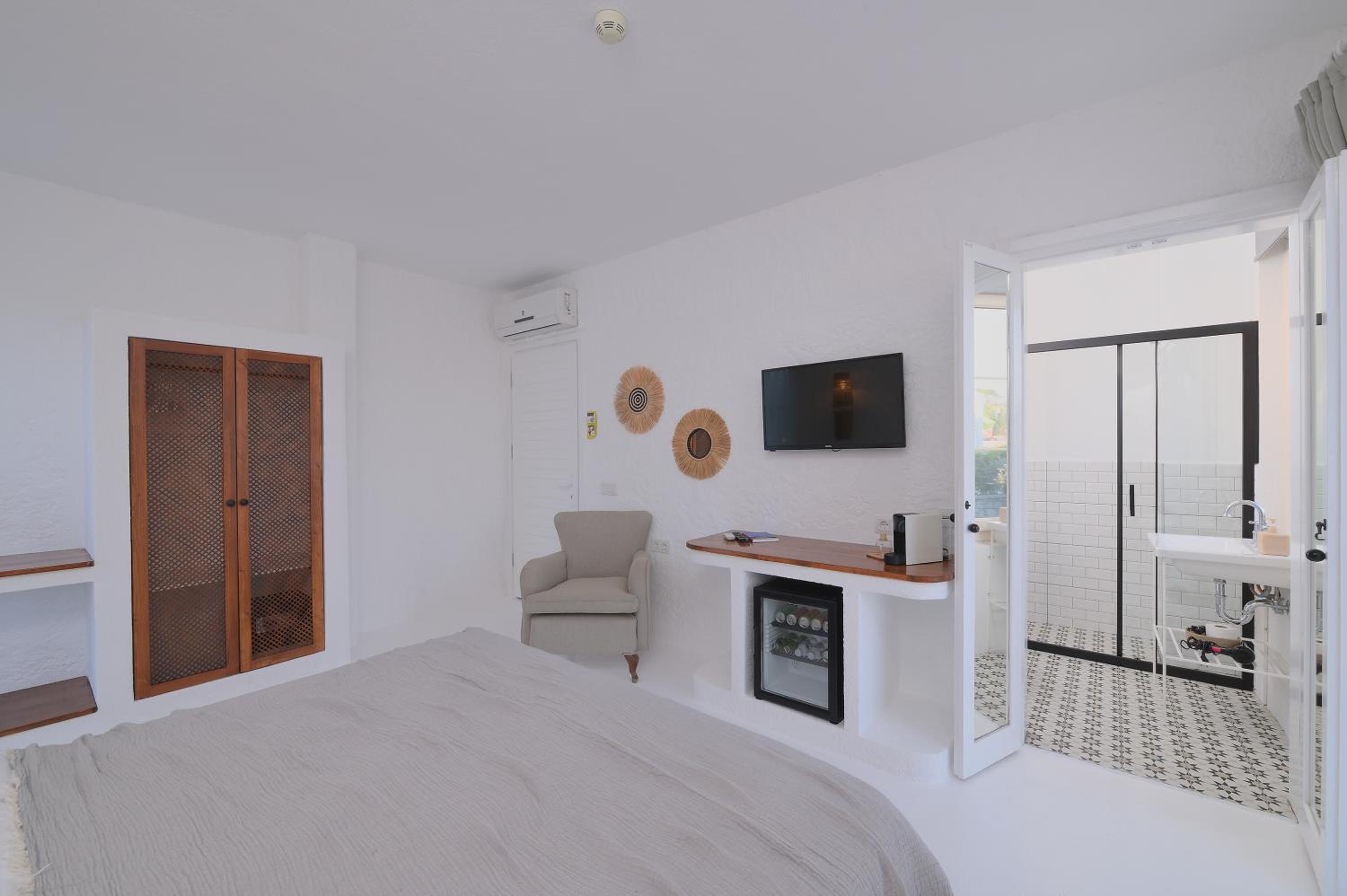 Superior Double Room photo 2