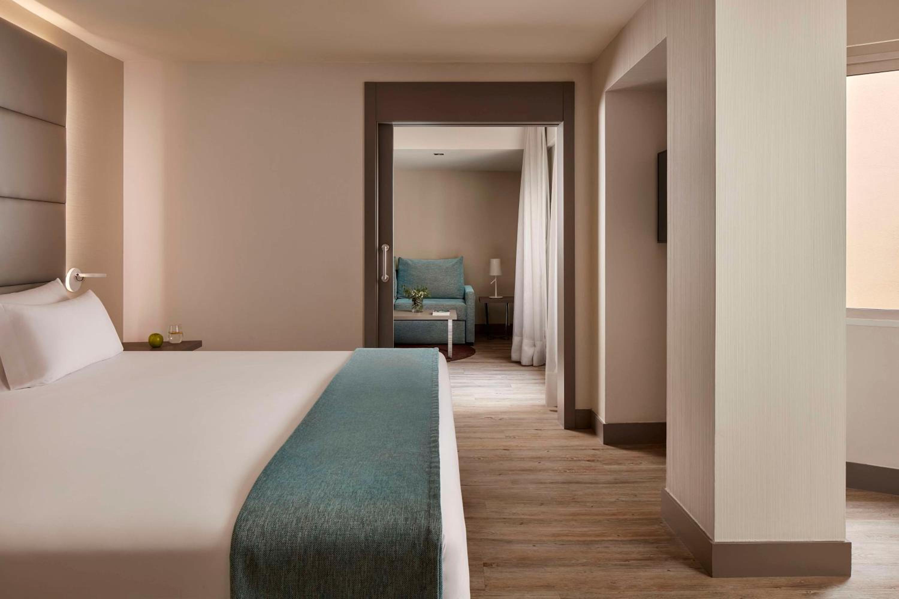 Junior Suite - Photo 1