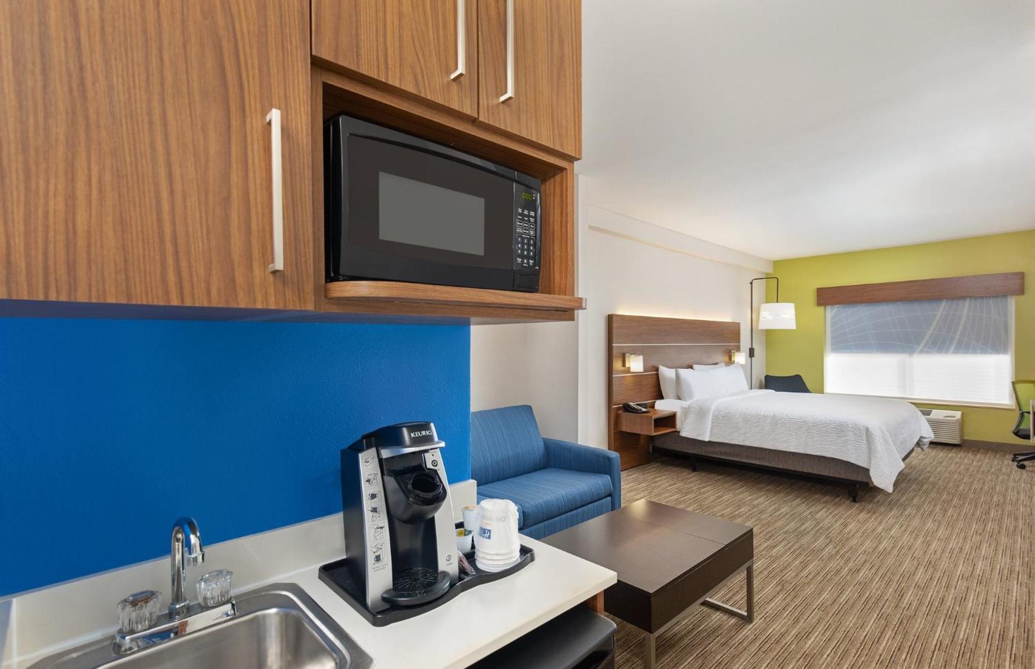 King Suite - Photo 5