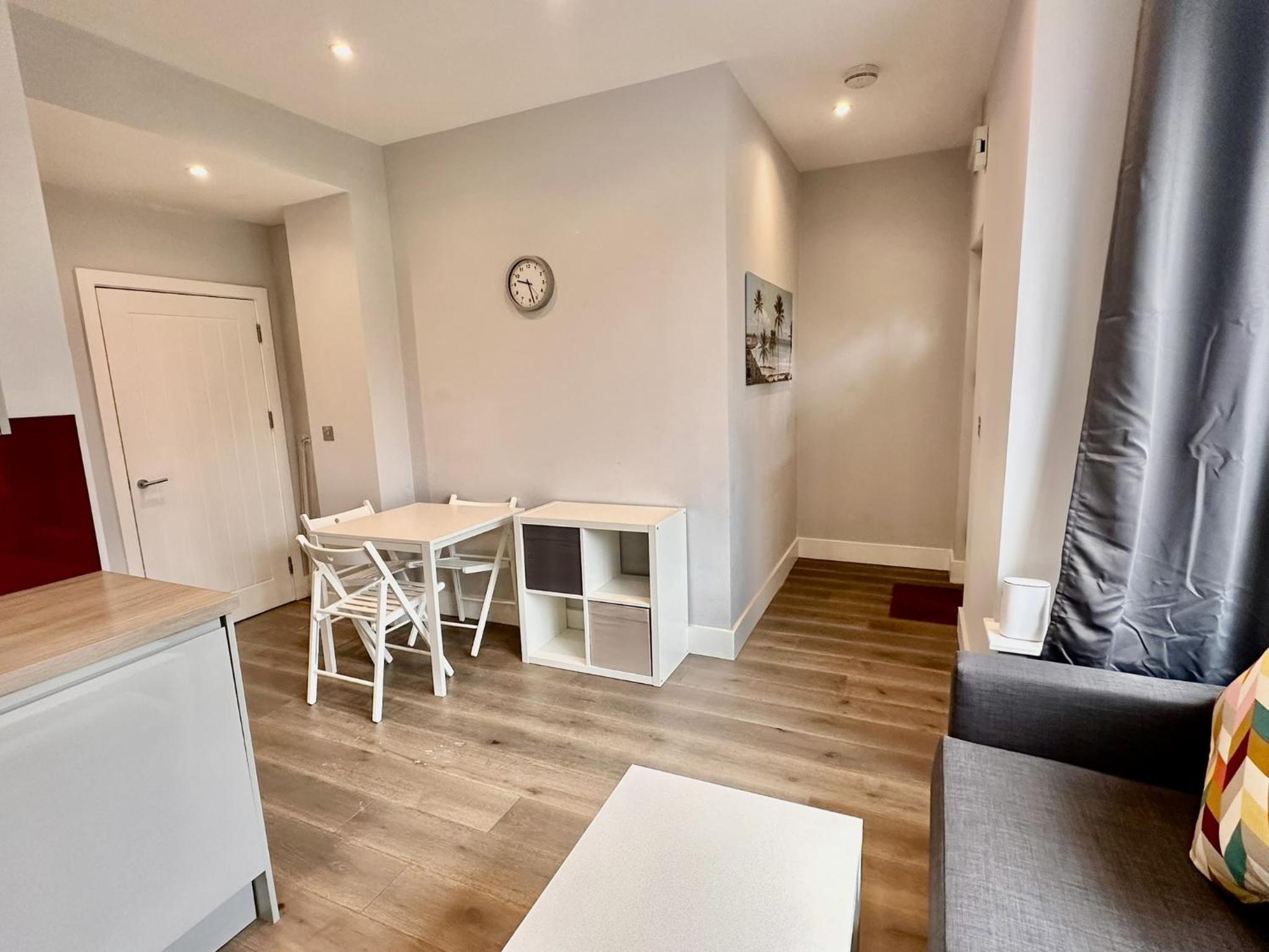 Deluxe One-Bedroom Apartment With Garden View photo 1