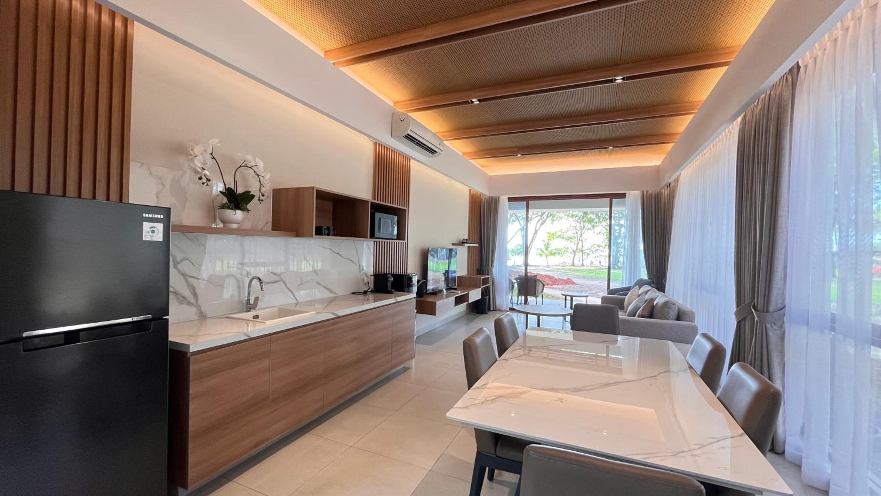 Two-Bedroom Villa photo 2