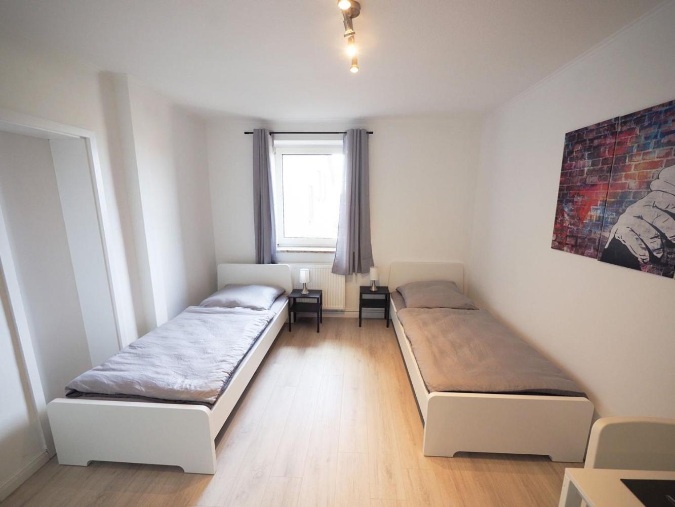 Apartment photo 2