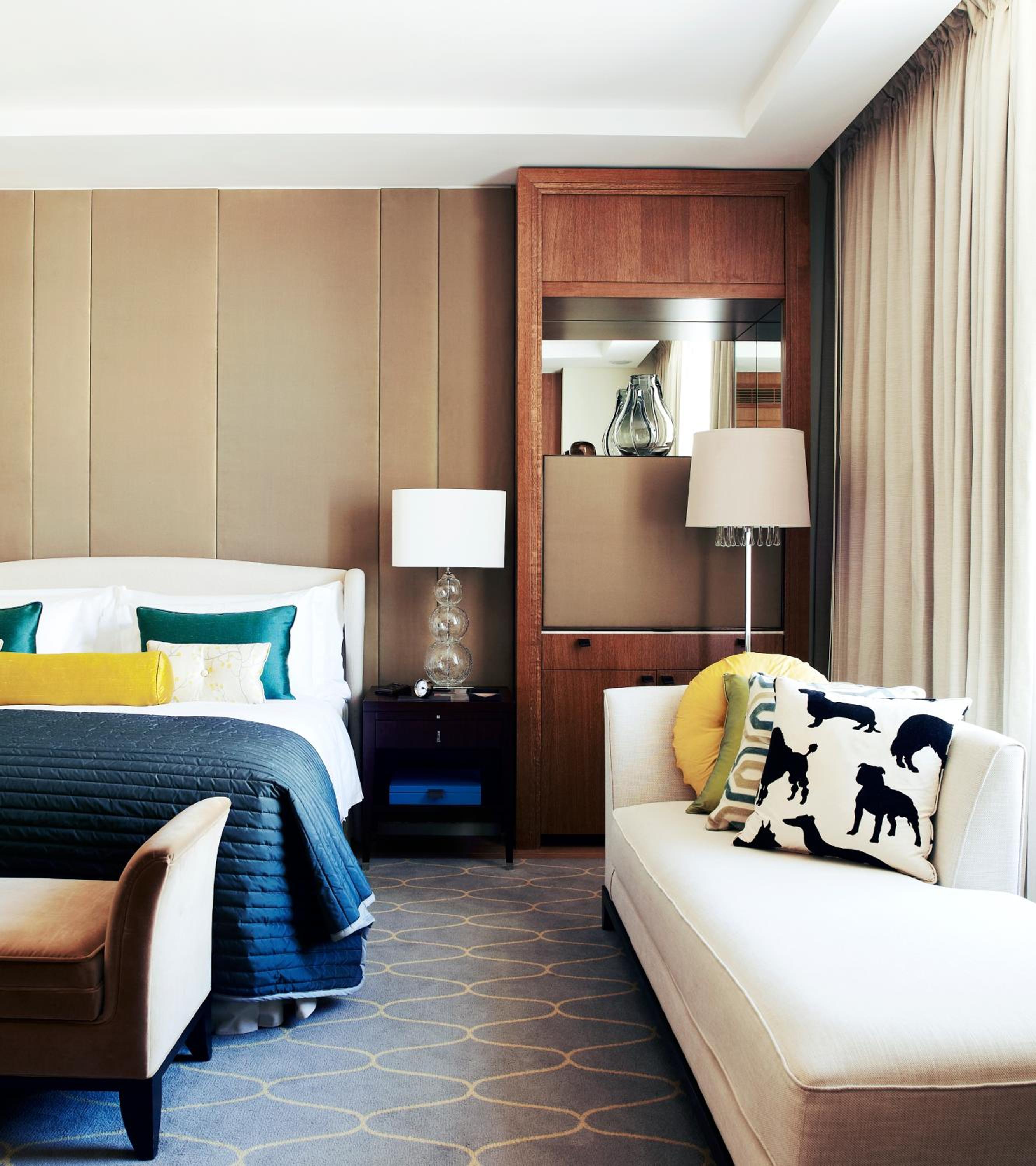 Executive Room