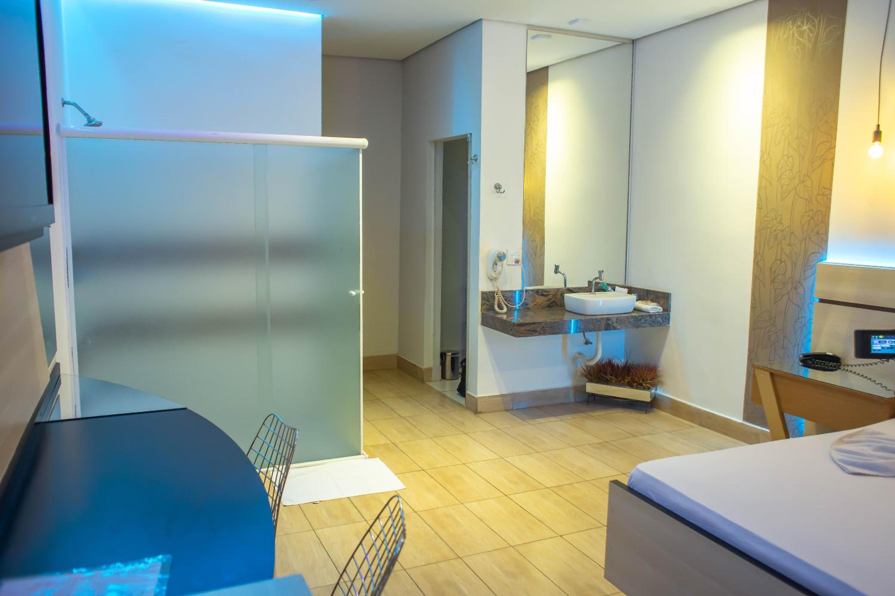 Standard Suite