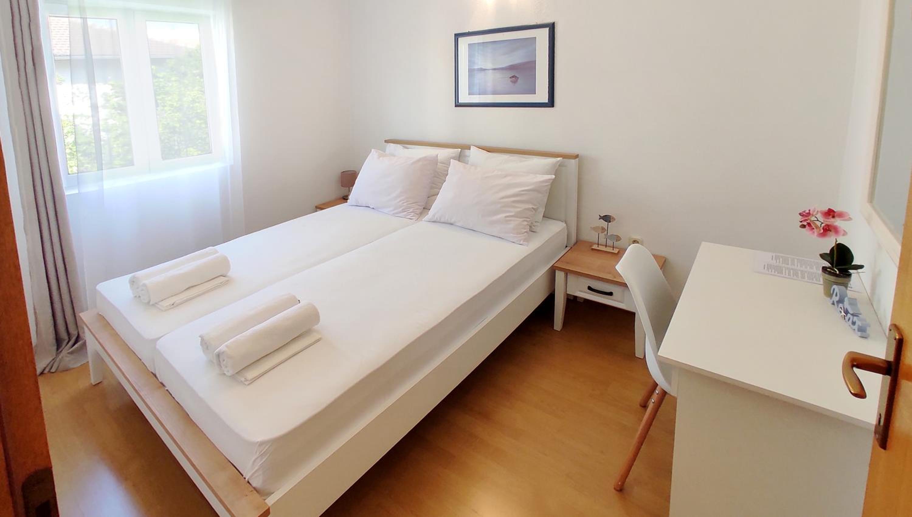 Apartment with Mountain View photo 1