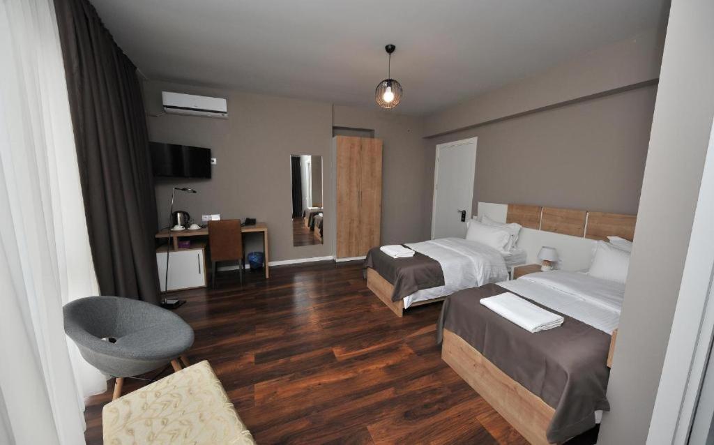 Budget Triple Room photo 2
