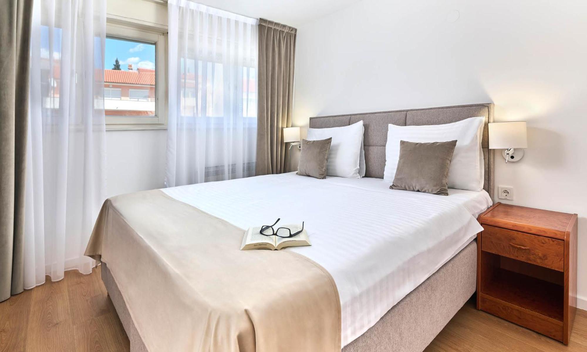 Standard Double Room - Photo 3