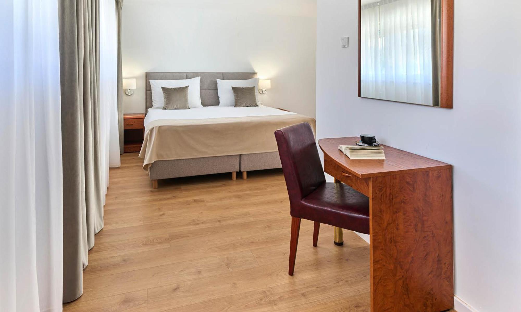 Standard Double Room - Photo 4