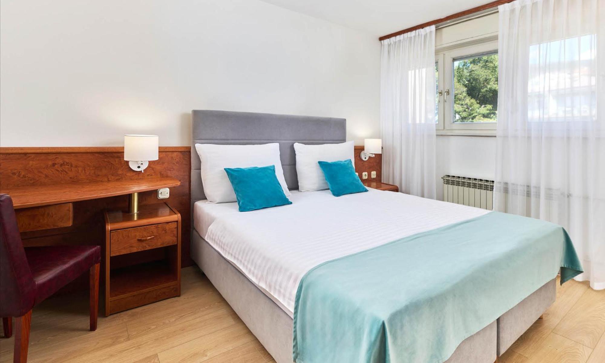 Standard Double Room - Photo 1
