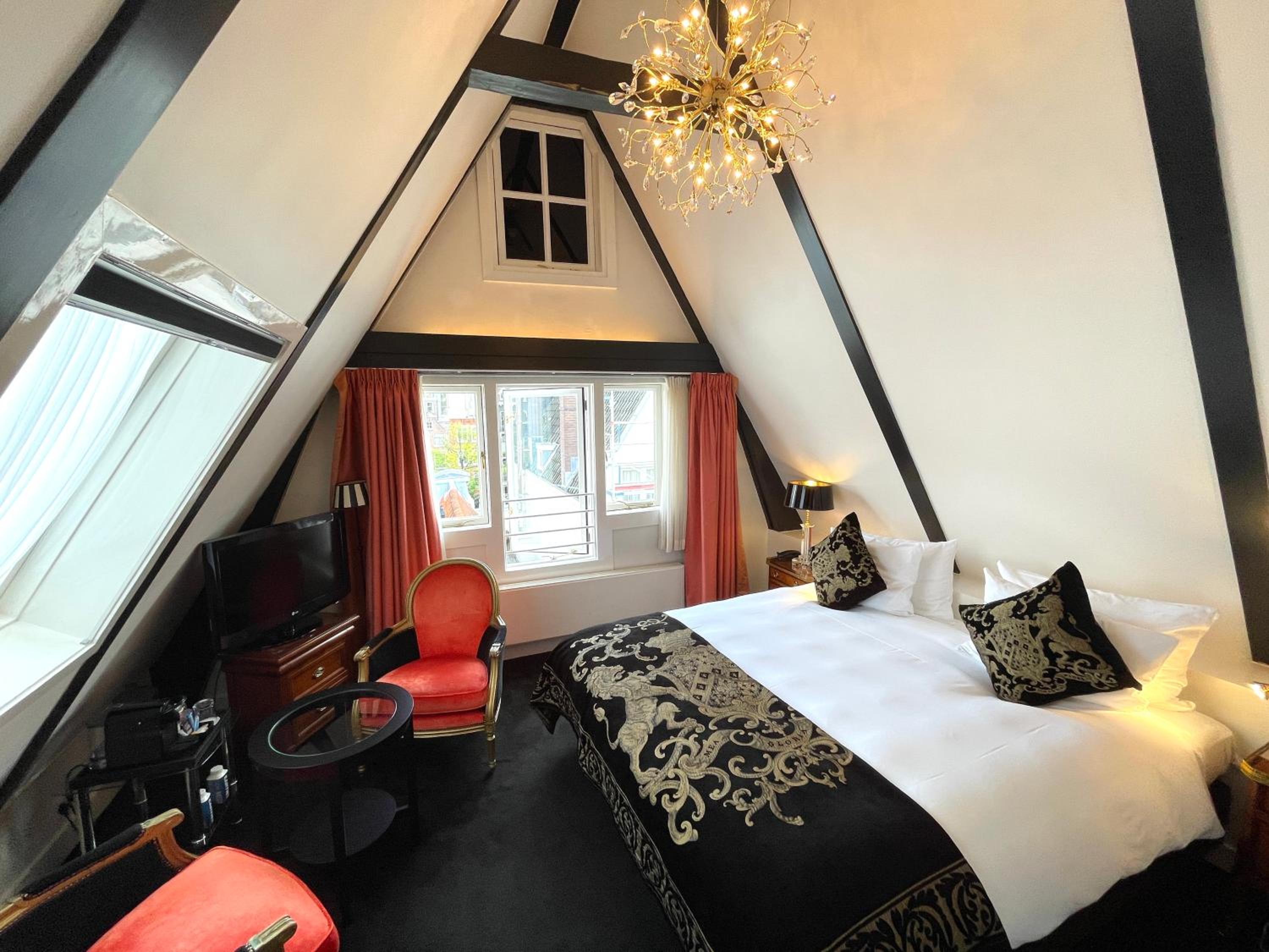 Classic Double or Twin Room photo 3