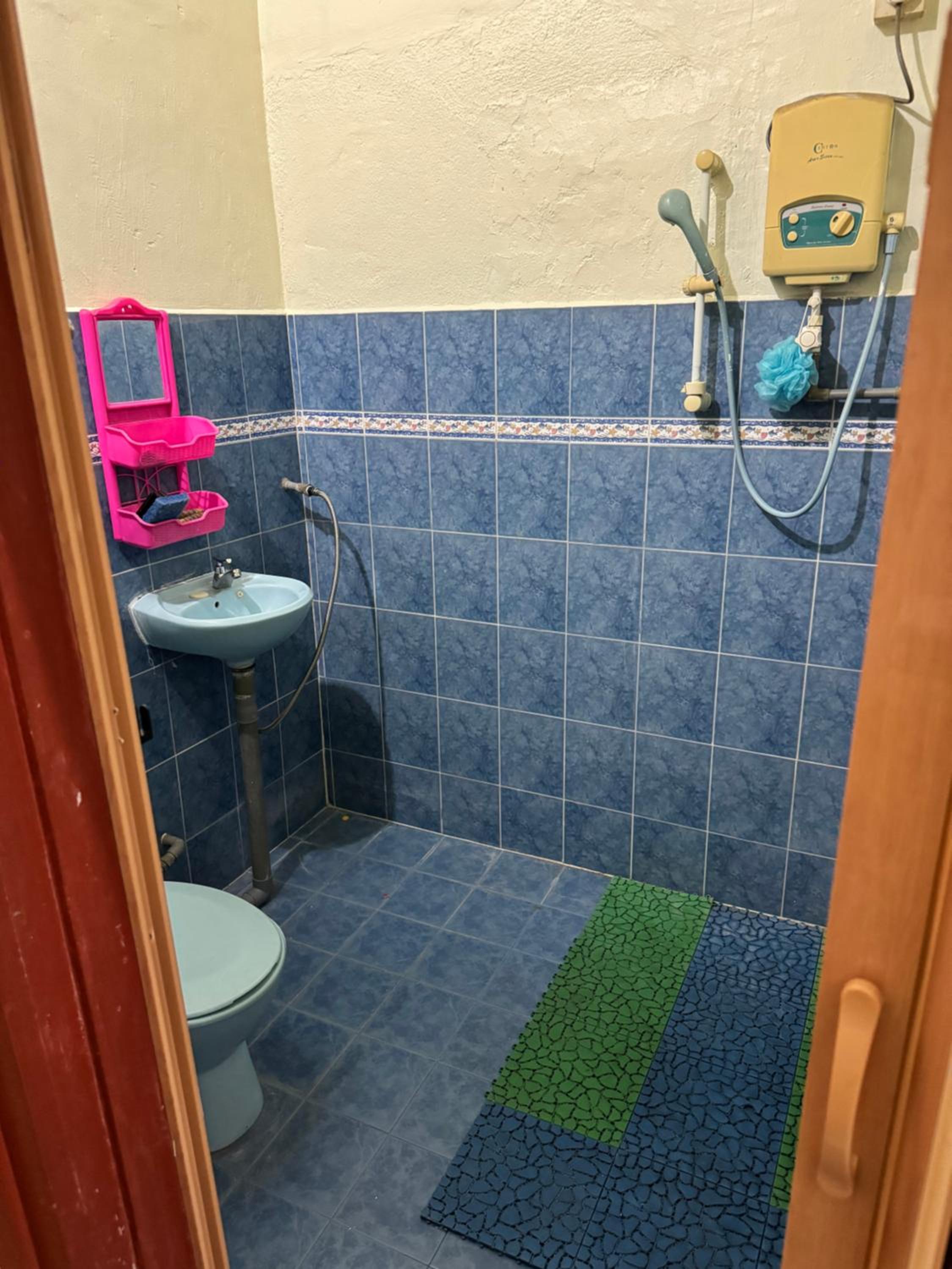 Two-Bedroom House photo 2