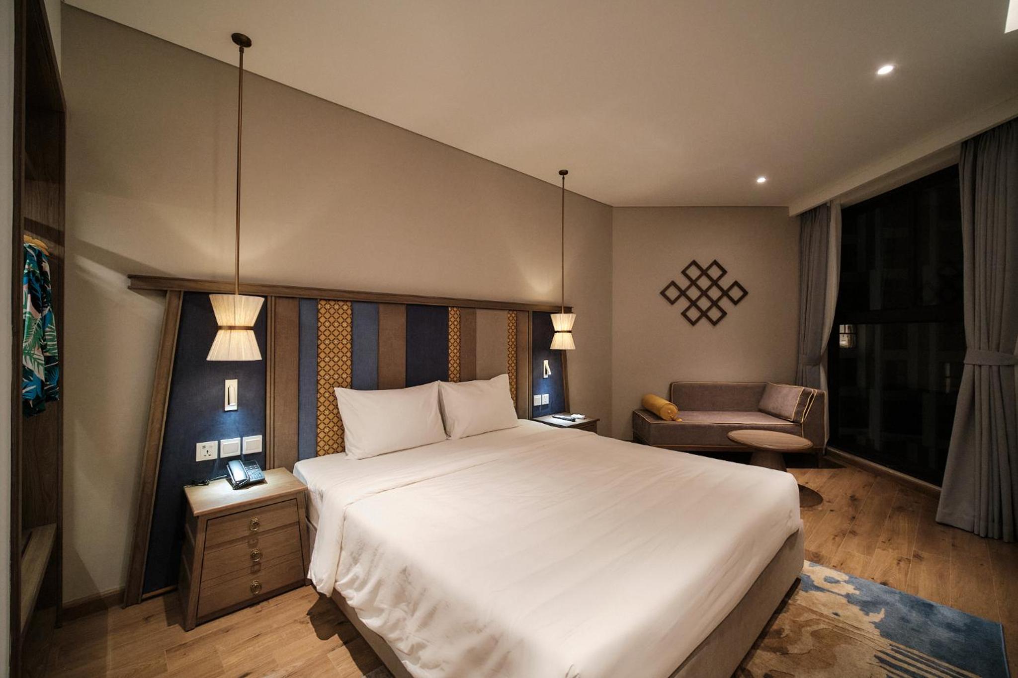 Deluxe Double Room - Photo 26