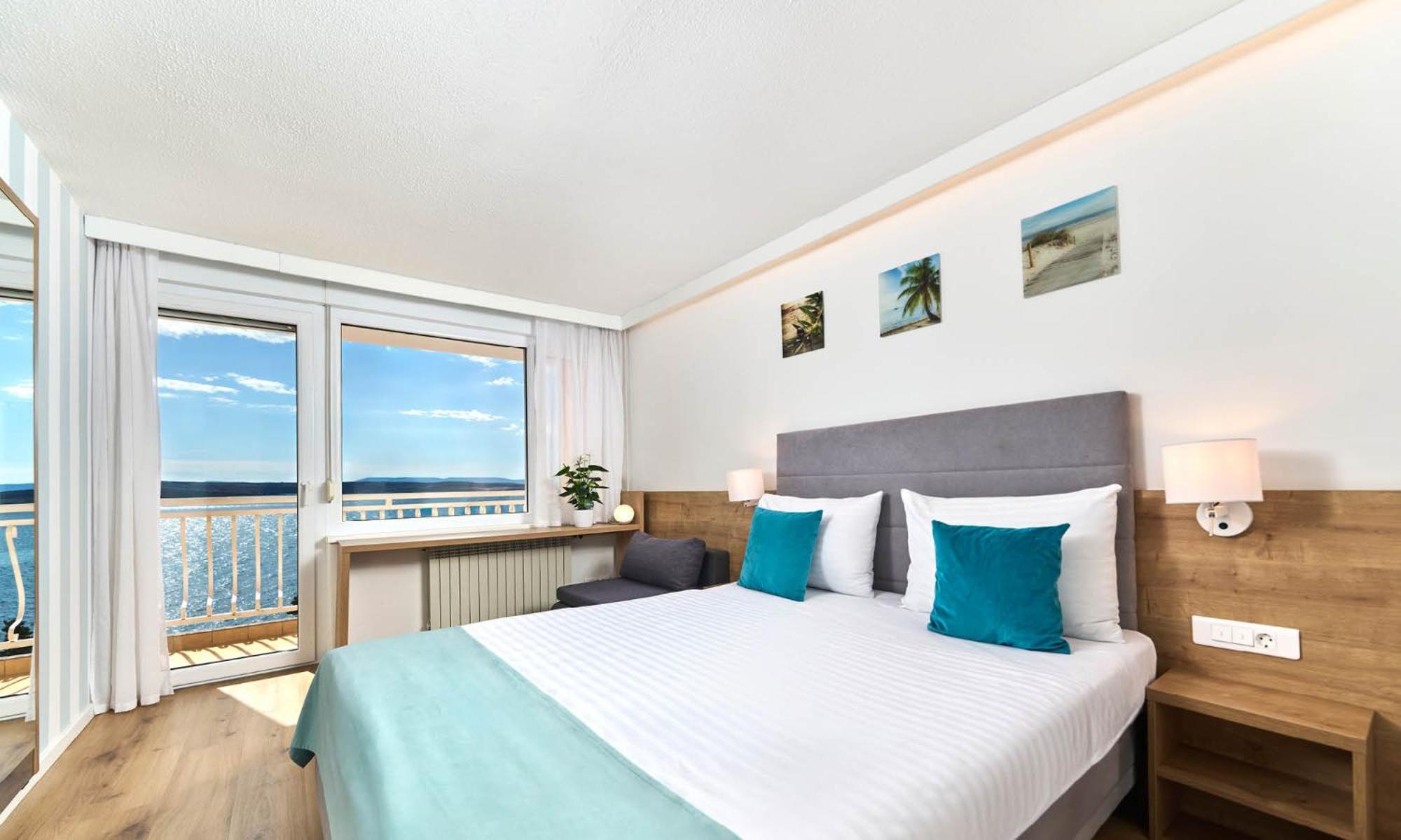 Superior Double Room with Balcony and Sea View - Photo 1