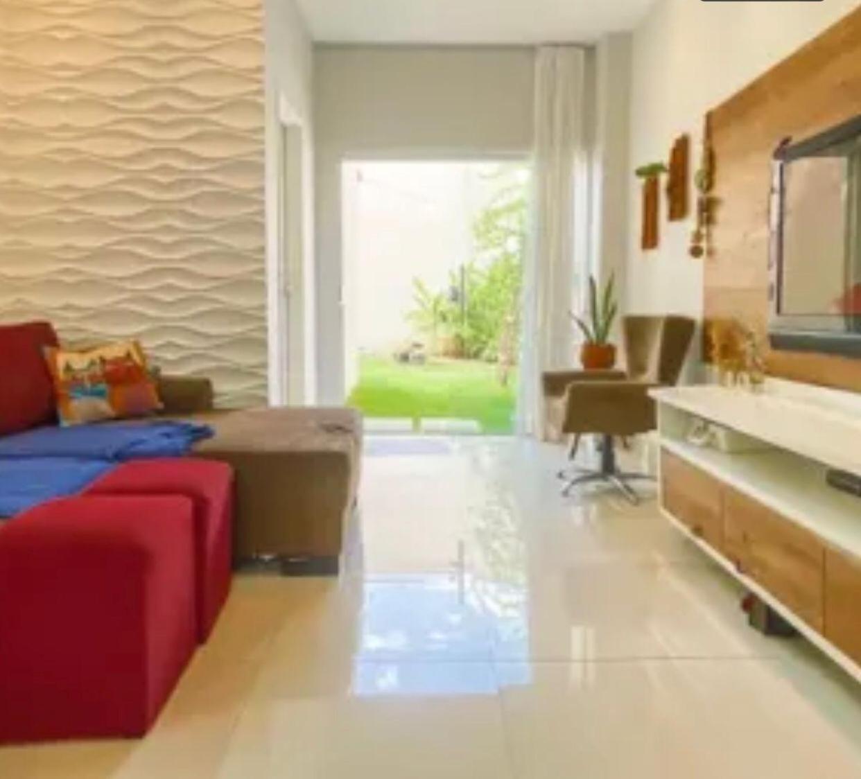 One-Bedroom House photo 1