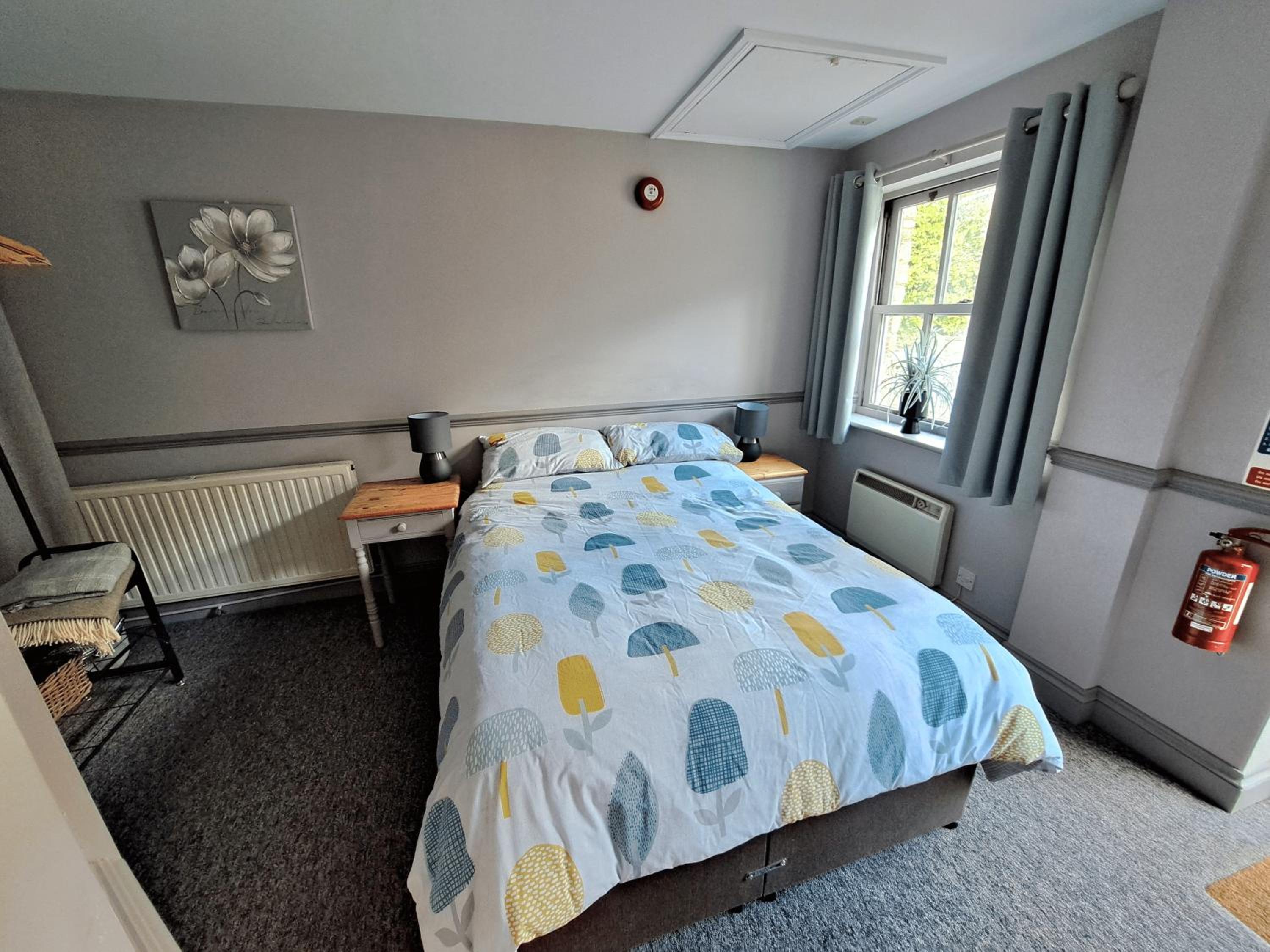 Double Room with Private Bathroom photo 3
