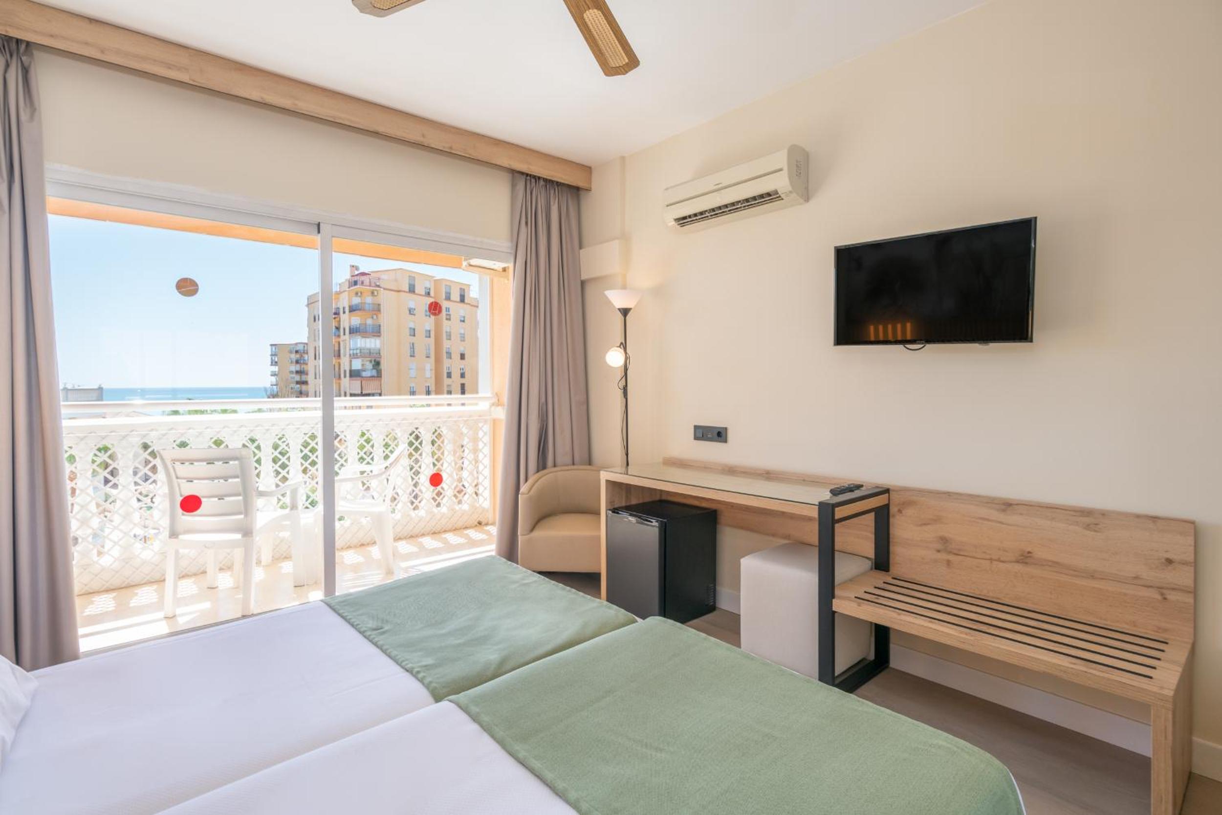 Habitación Doble Estándar con Vista al Mar