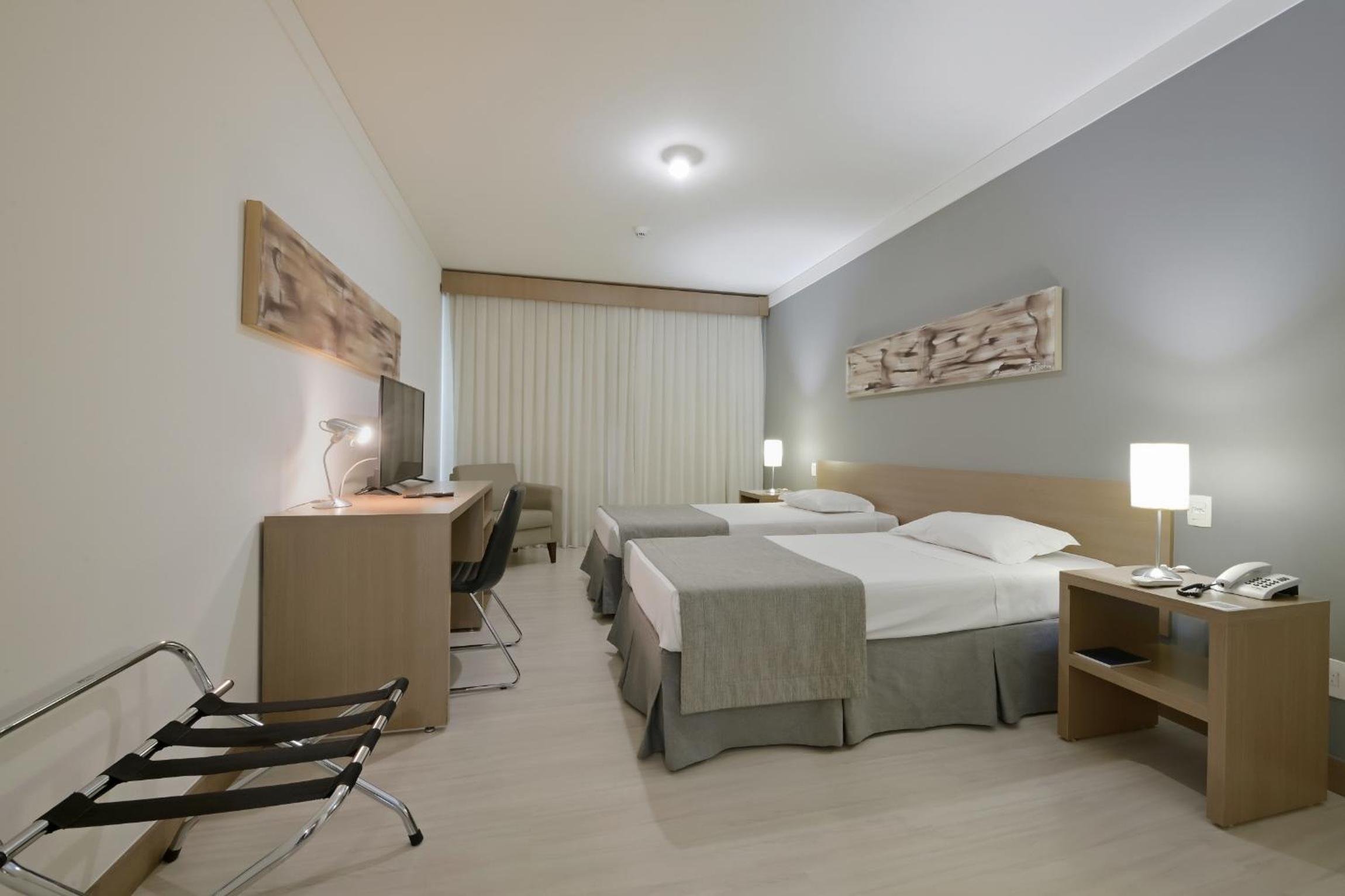 Twin Room - Disability Access photo 1