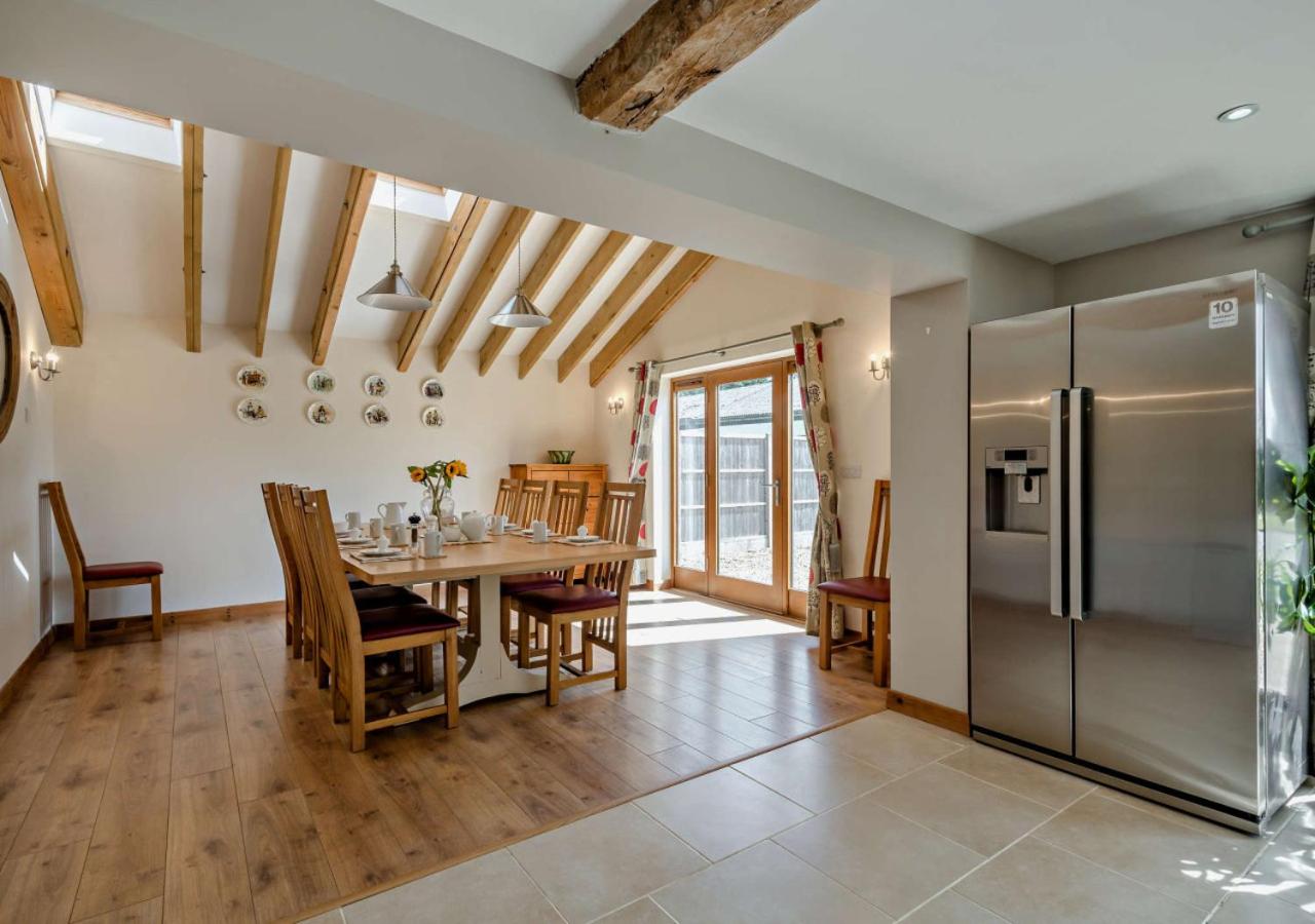 Four-Bedroom House photo 2