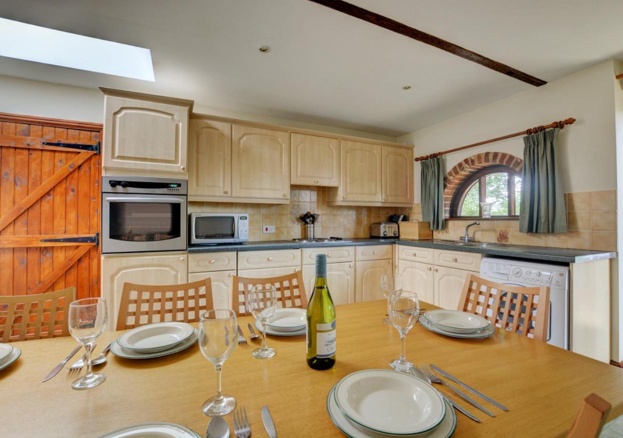 Four-Bedroom House photo 2