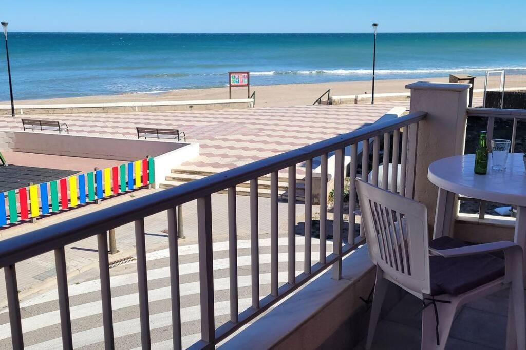 Three-Bedroom Apartment with Water View photo 2