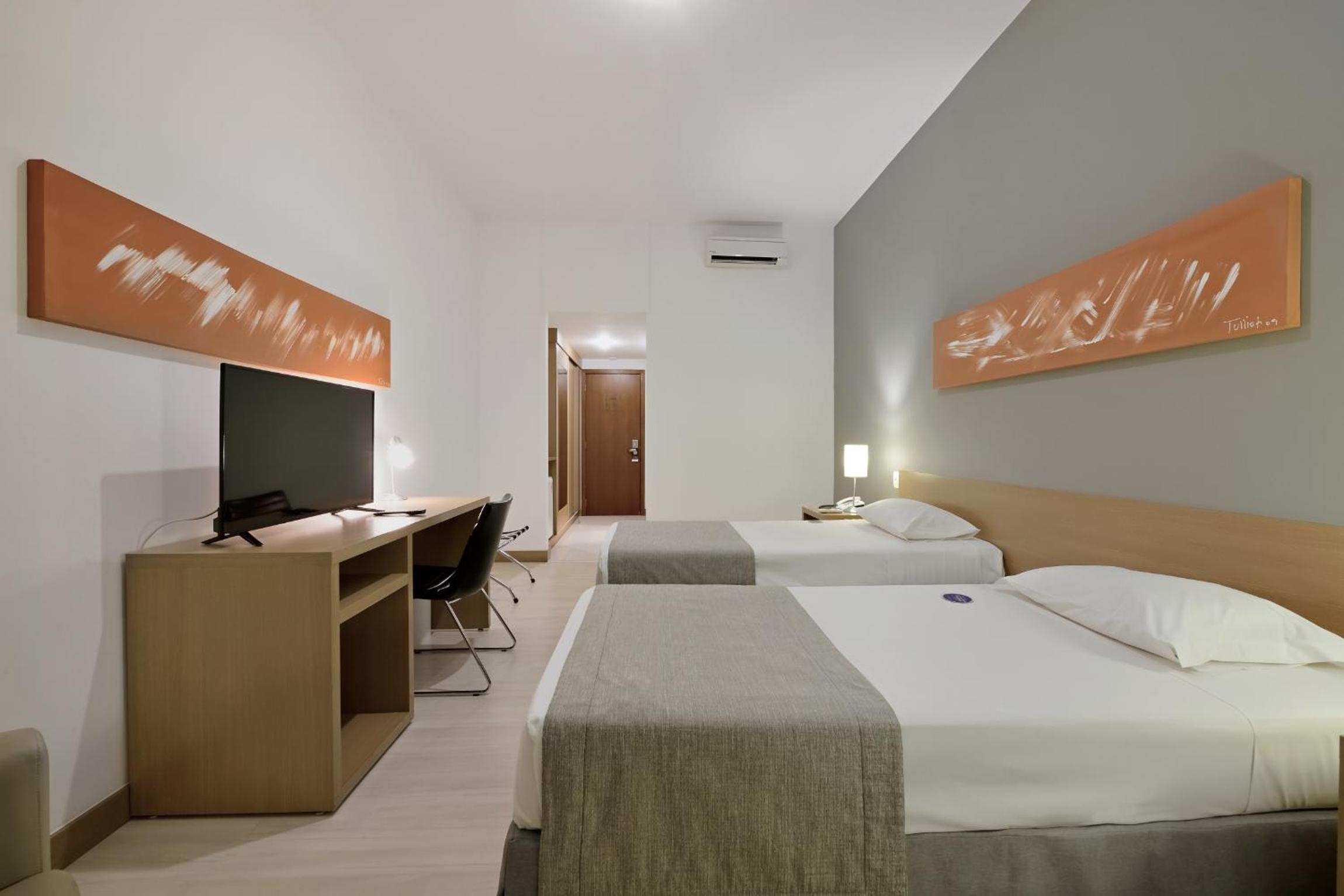 Luxury Twin Room