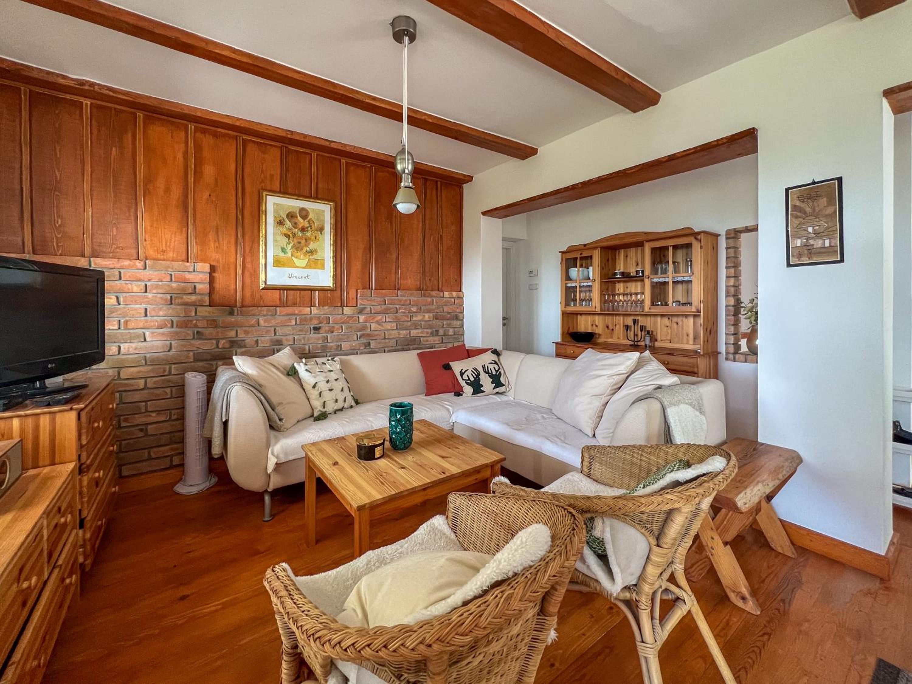 Three-Bedroom House photo 1