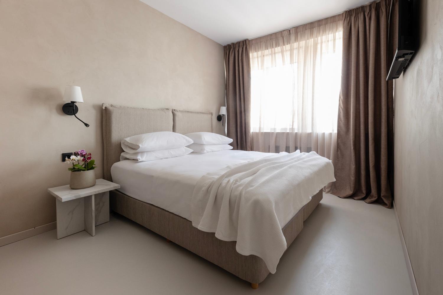 Superior Room with City View photo 3