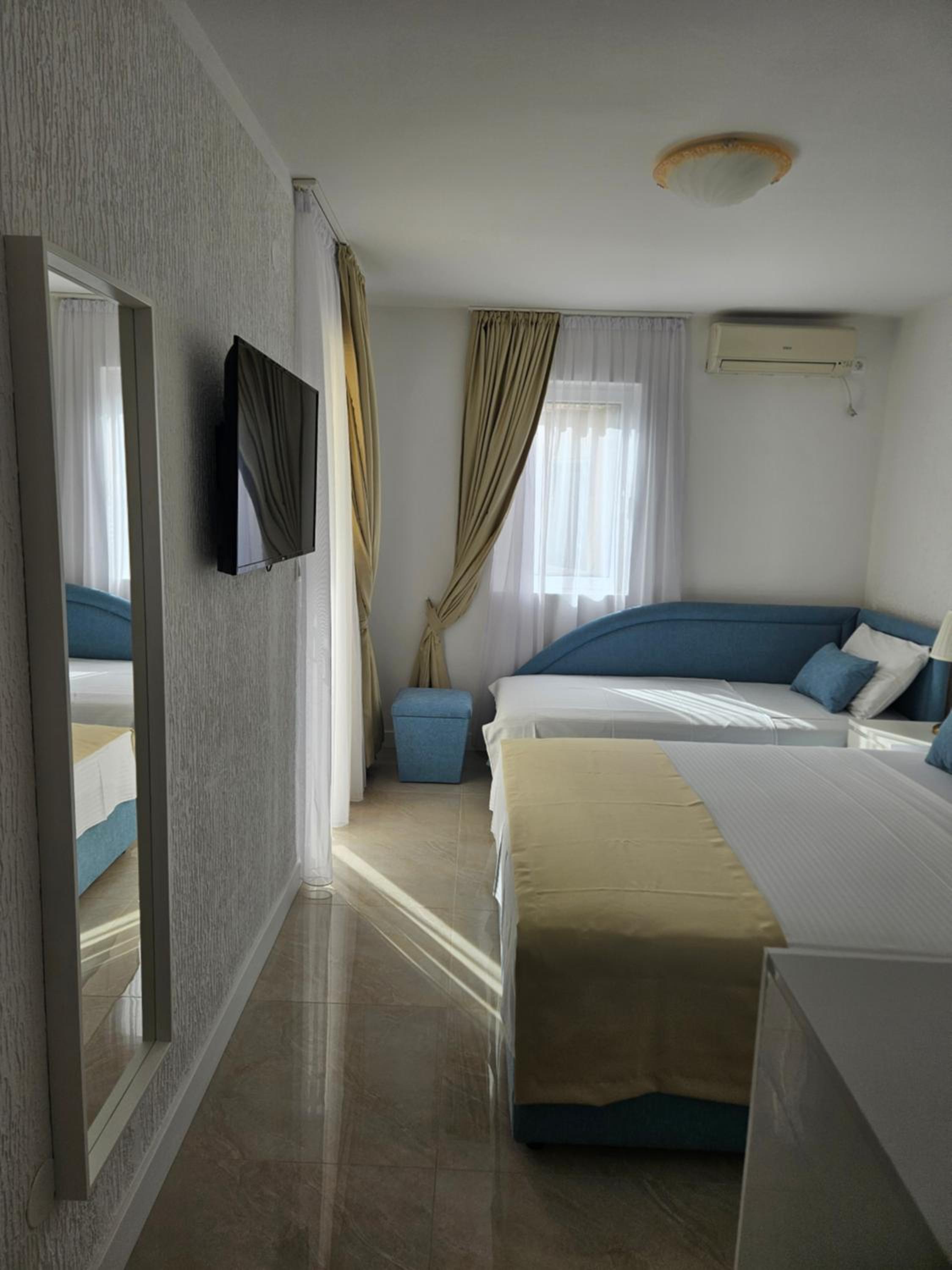 Superior Triple Room photo 1