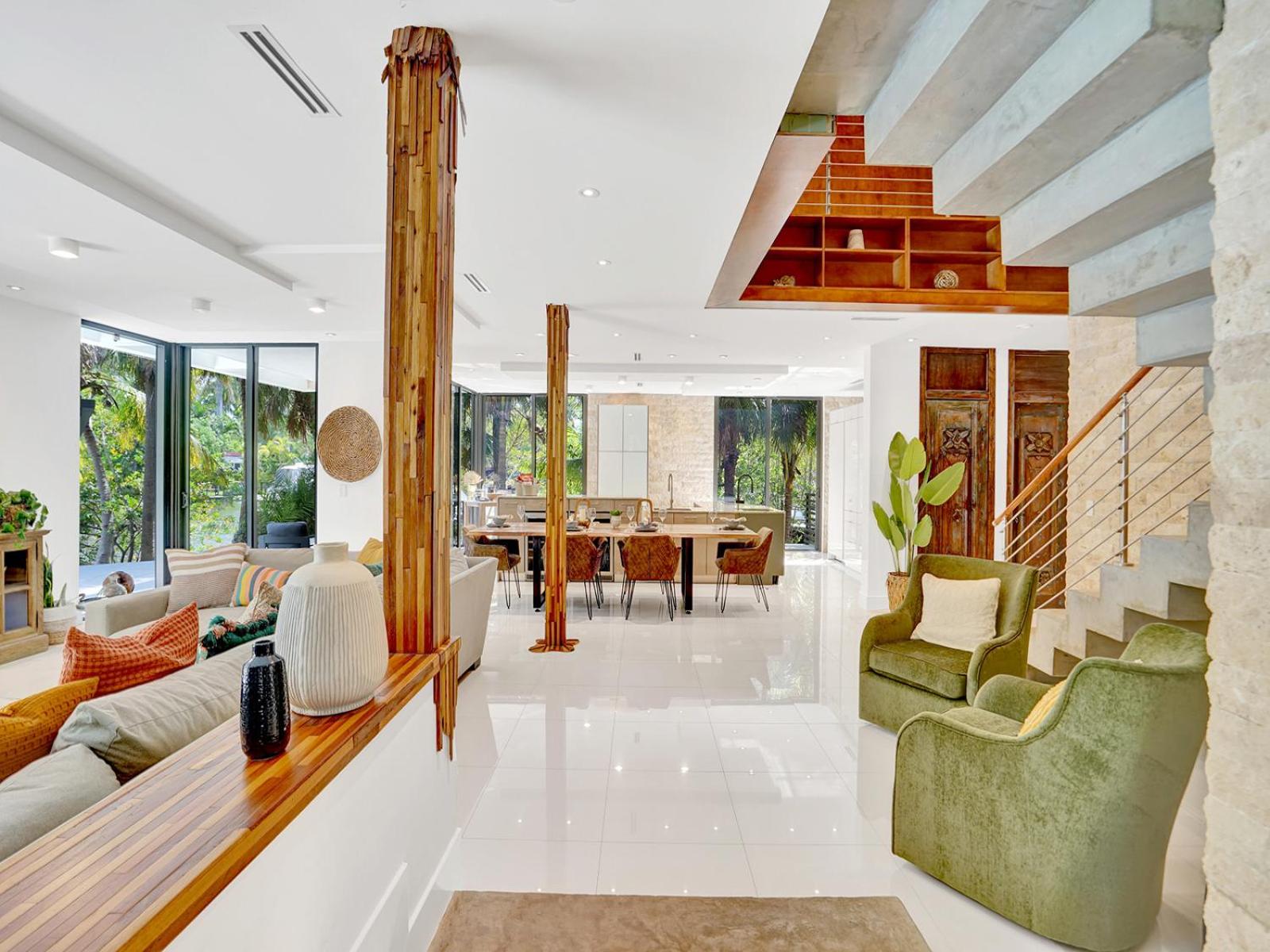 Villa photo 1