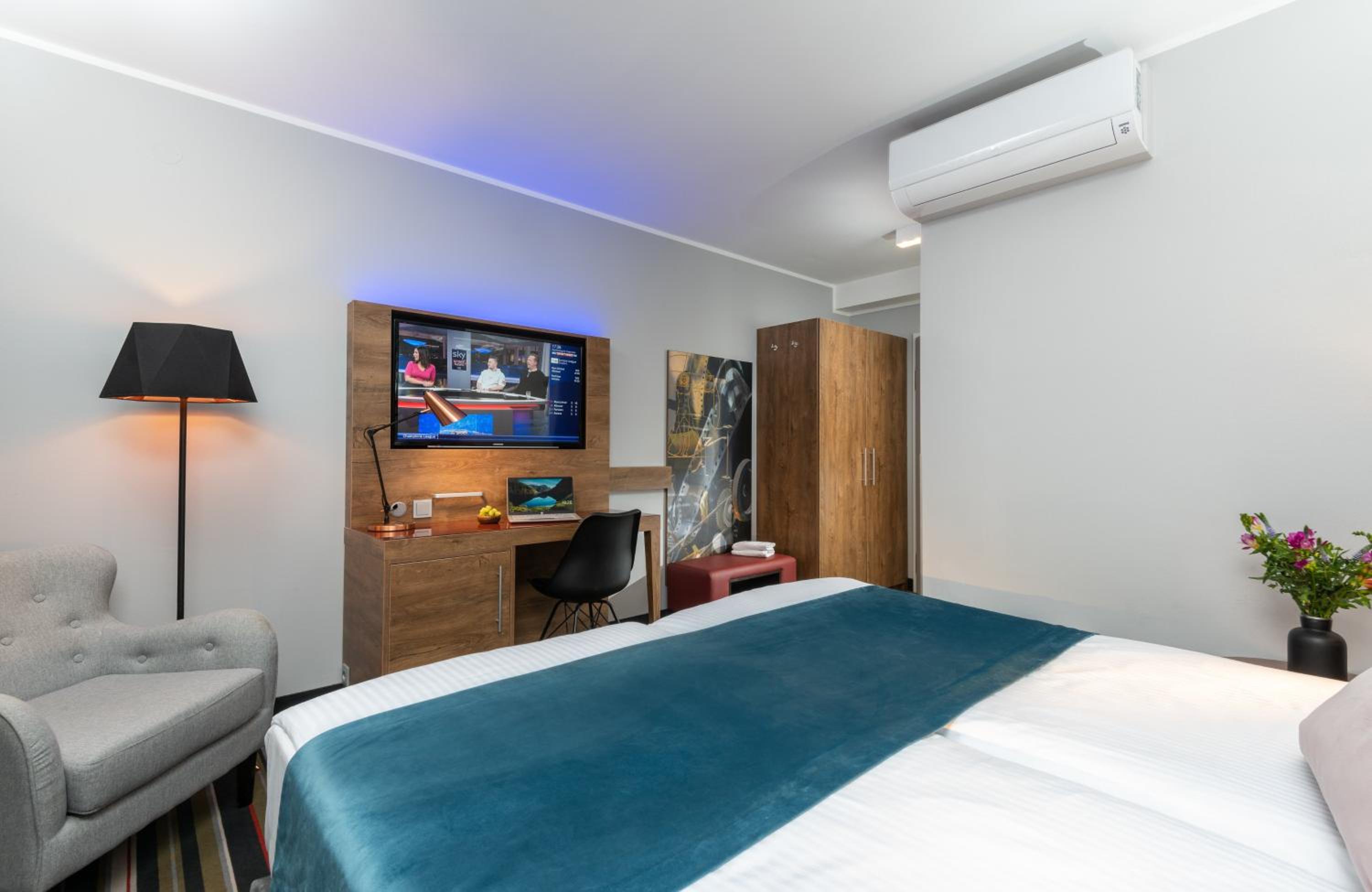 Comfort Room photo 3