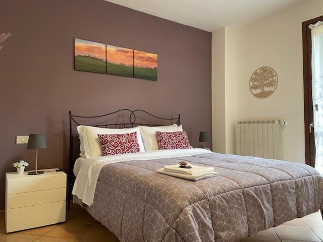 One-Bedroom Apartment - Photo 6