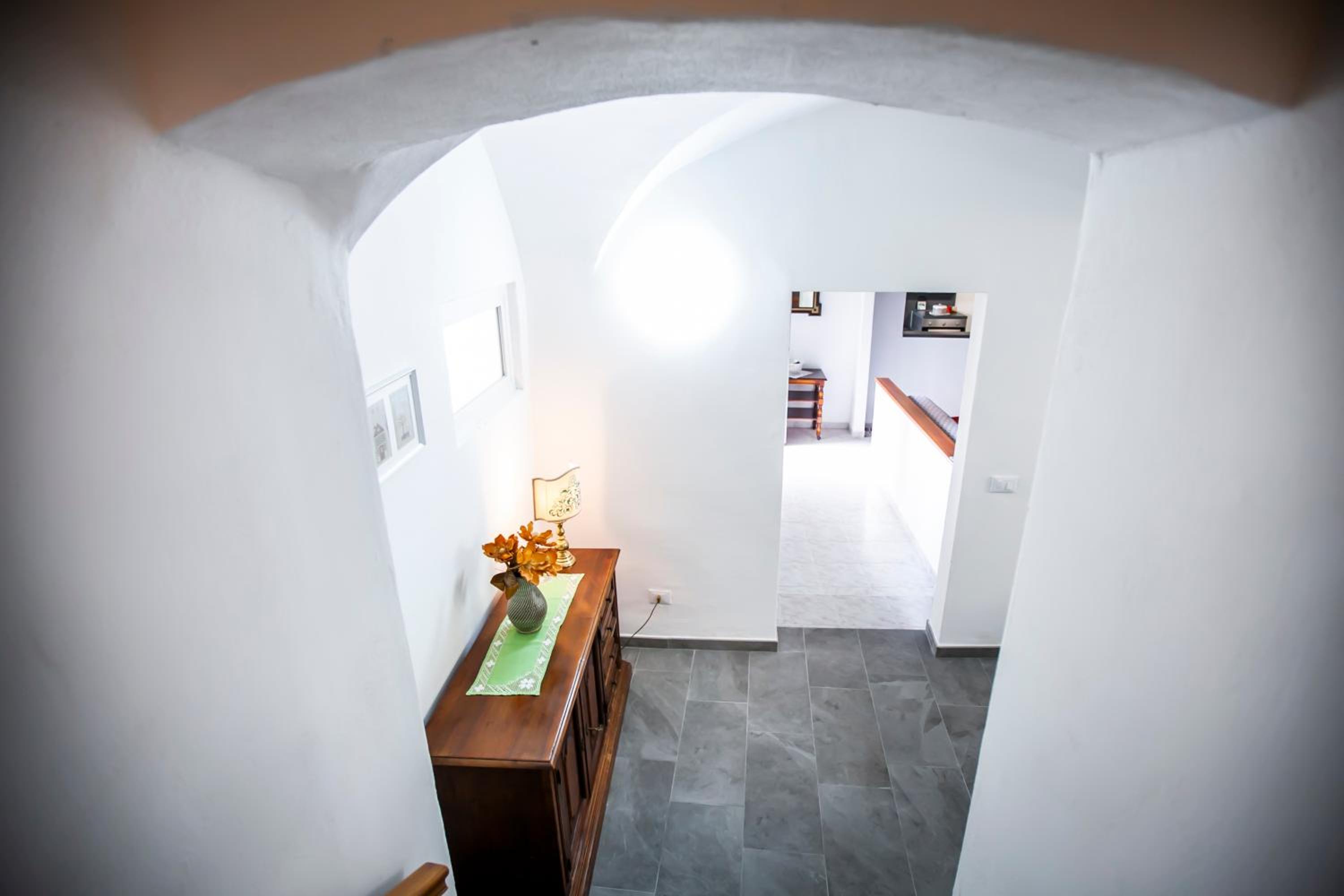 One-Bedroom House photo 2
