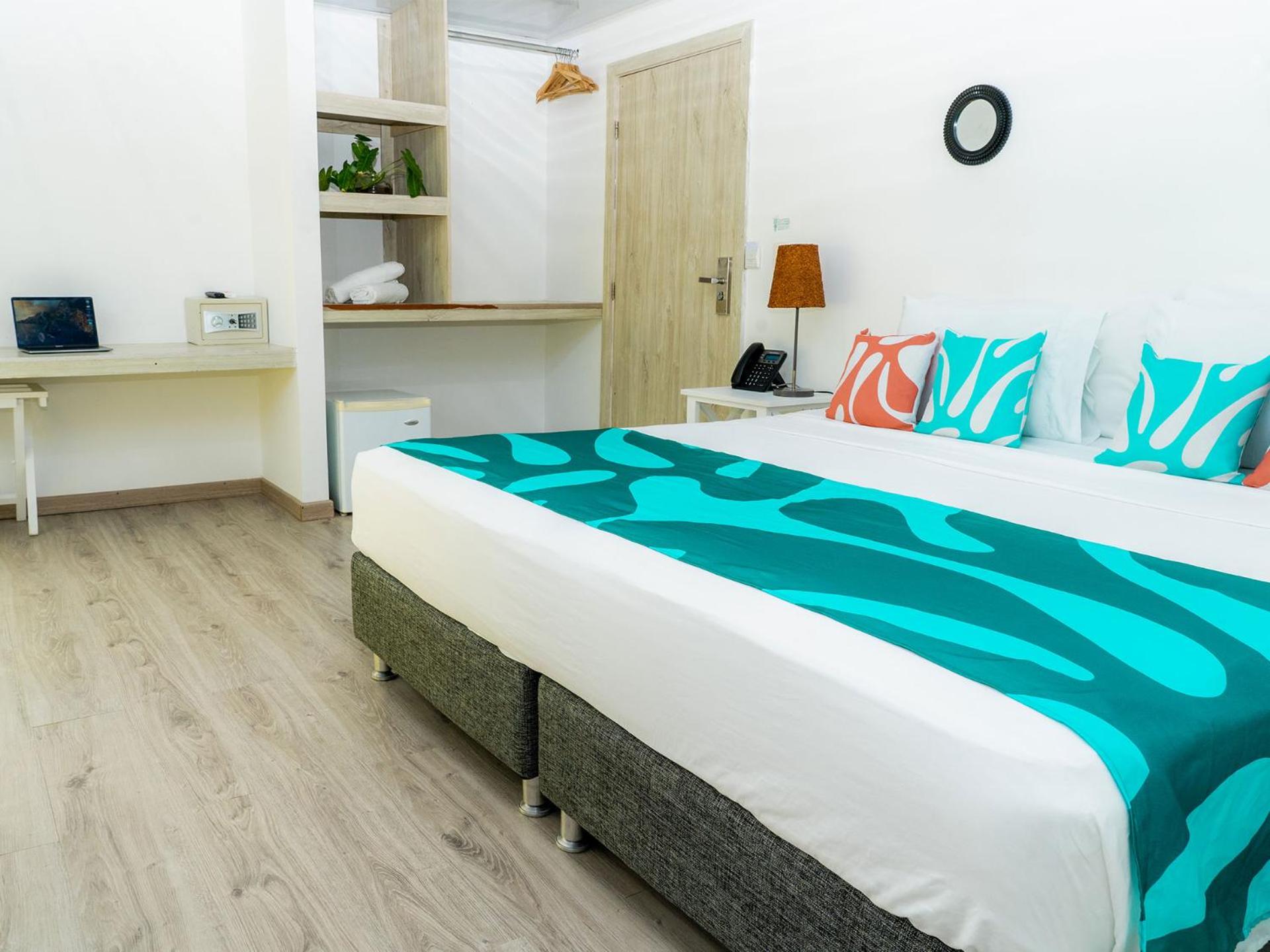 Double Room with Garden View photo 2
