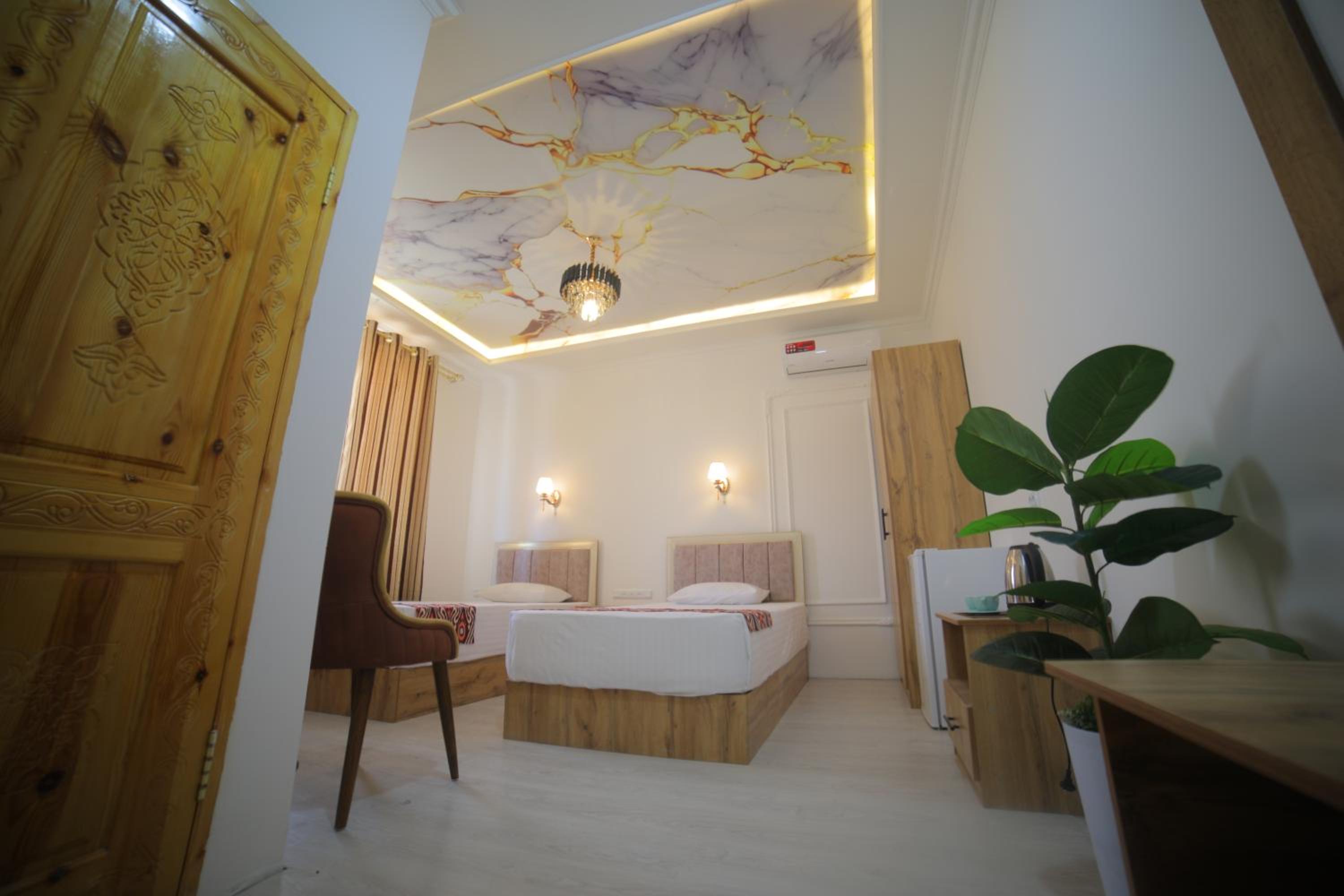 Standard Twin Room photo 2
